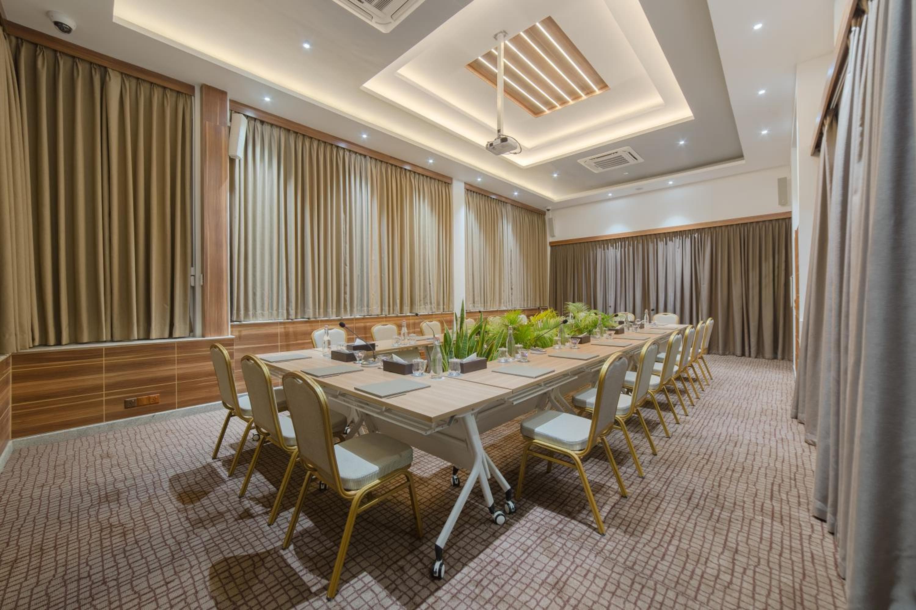 Samann Host - View 16