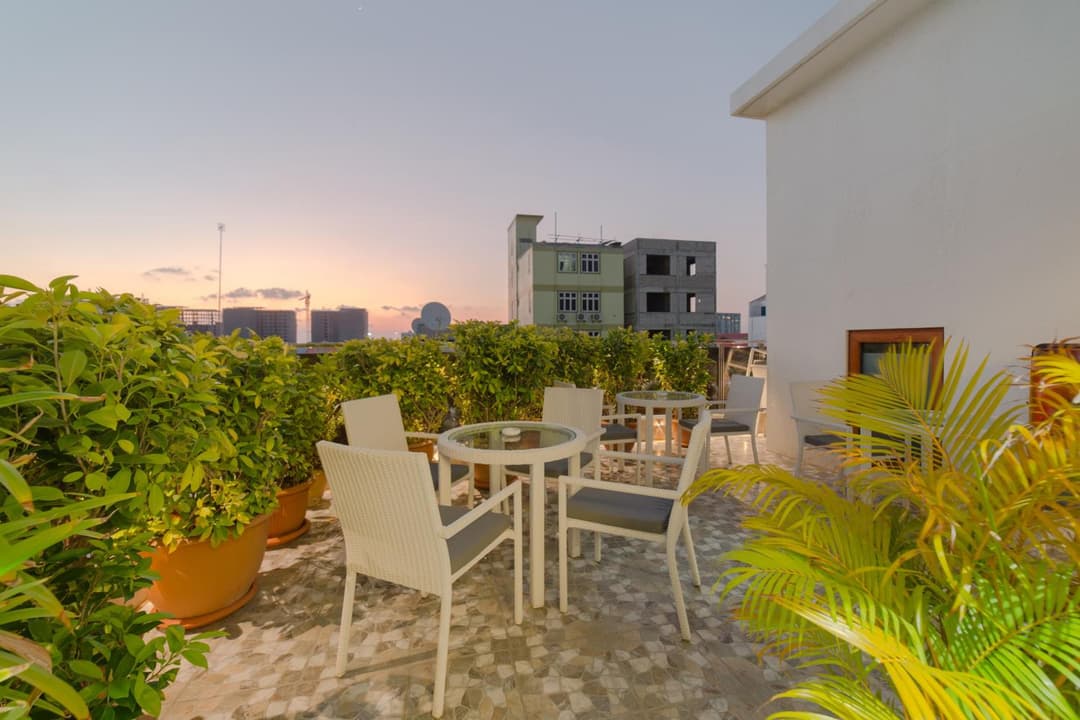 Samann Host - View 48
