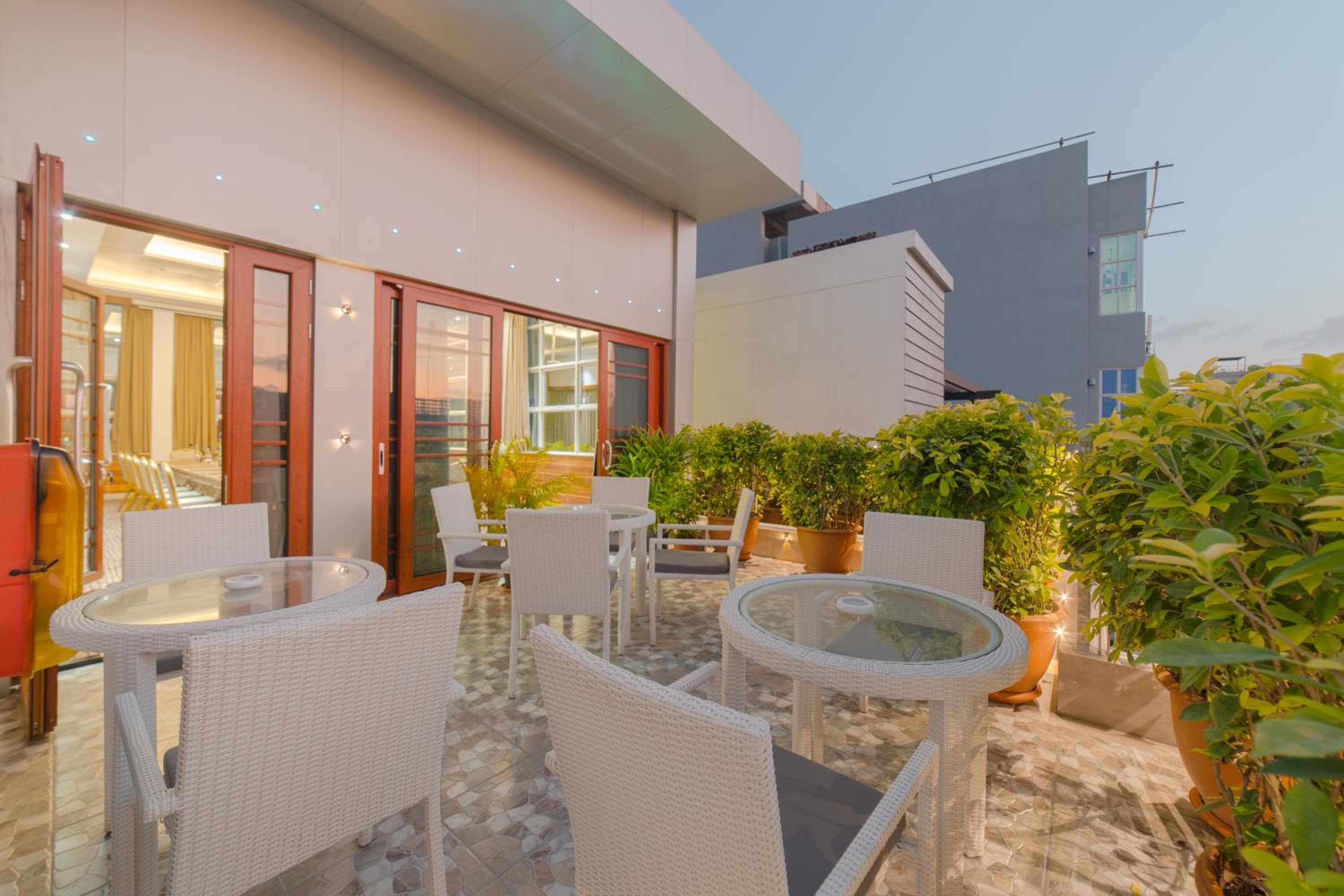 Samann Host - View 13