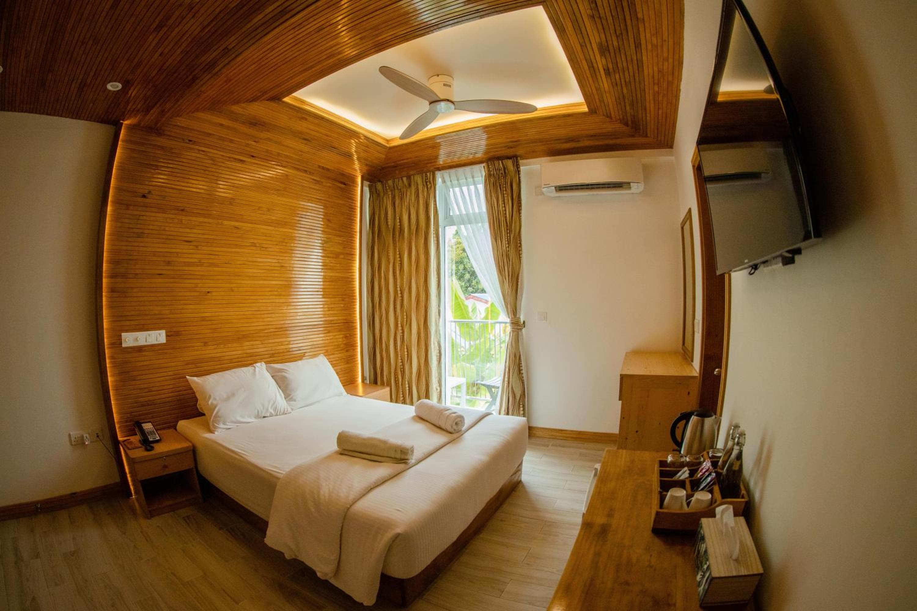 PERLA Dhangethi - View 129