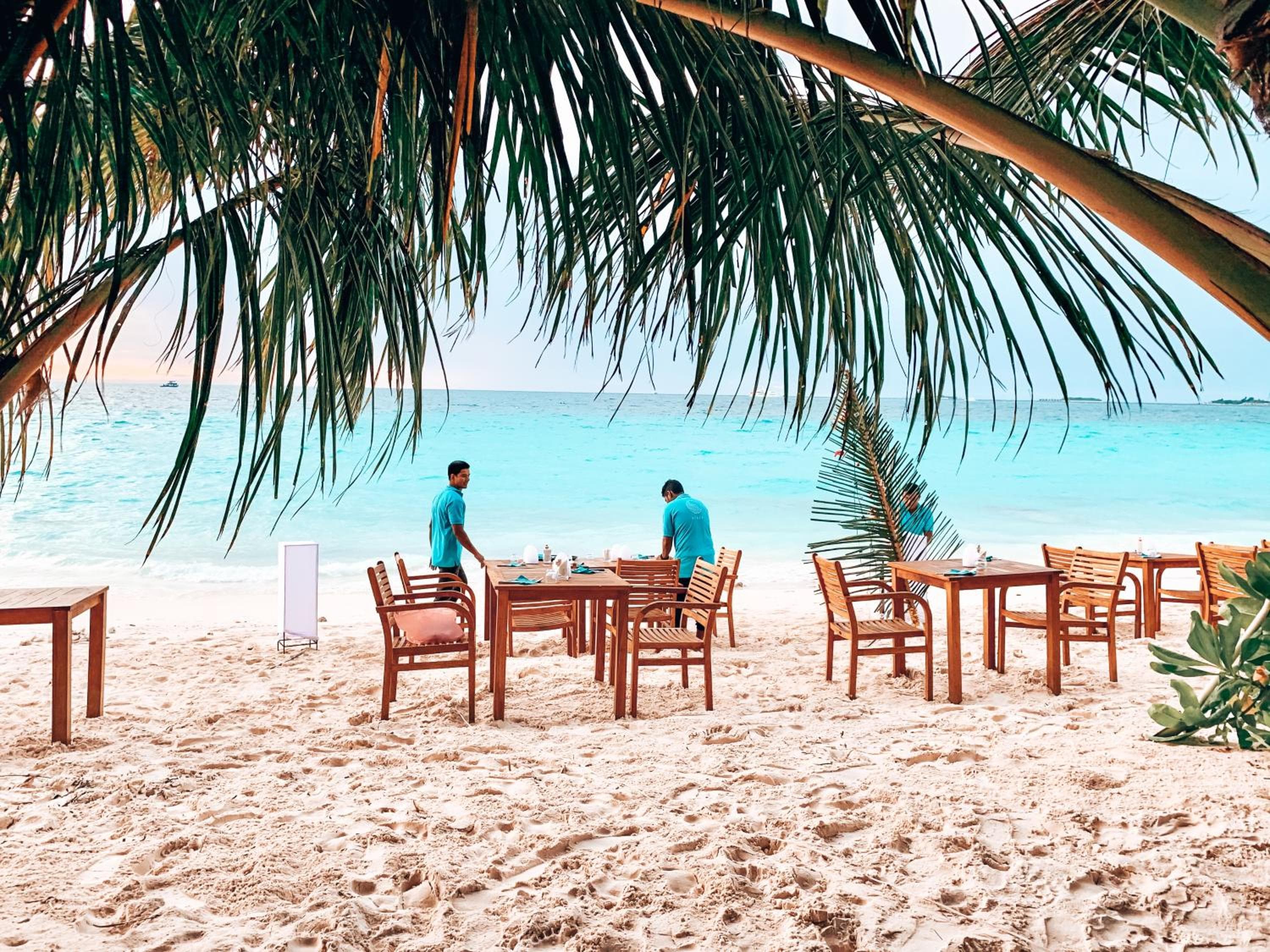 Bliss Dhigurah - View 100