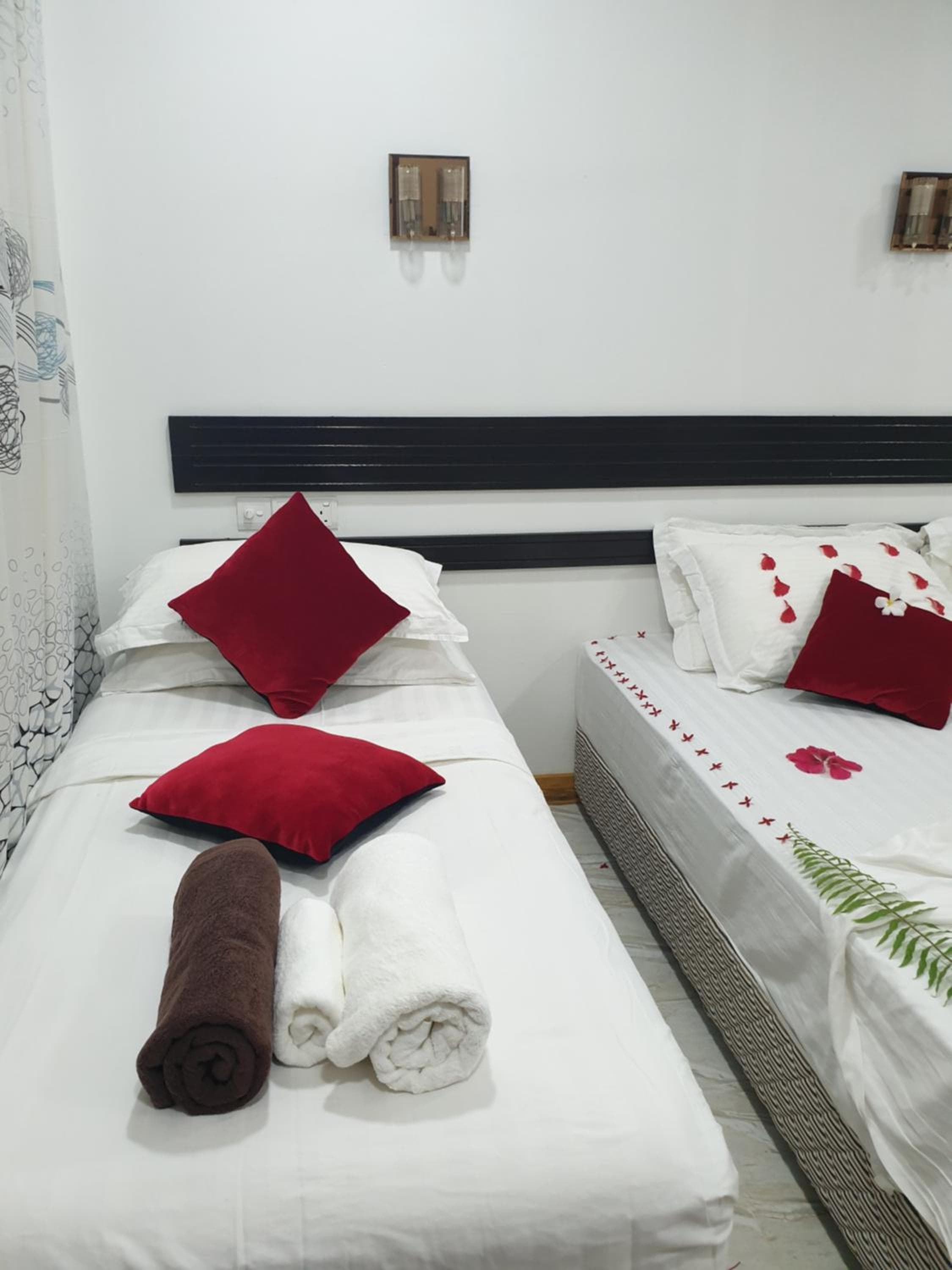 Summer Sky Thoddoo - View 50