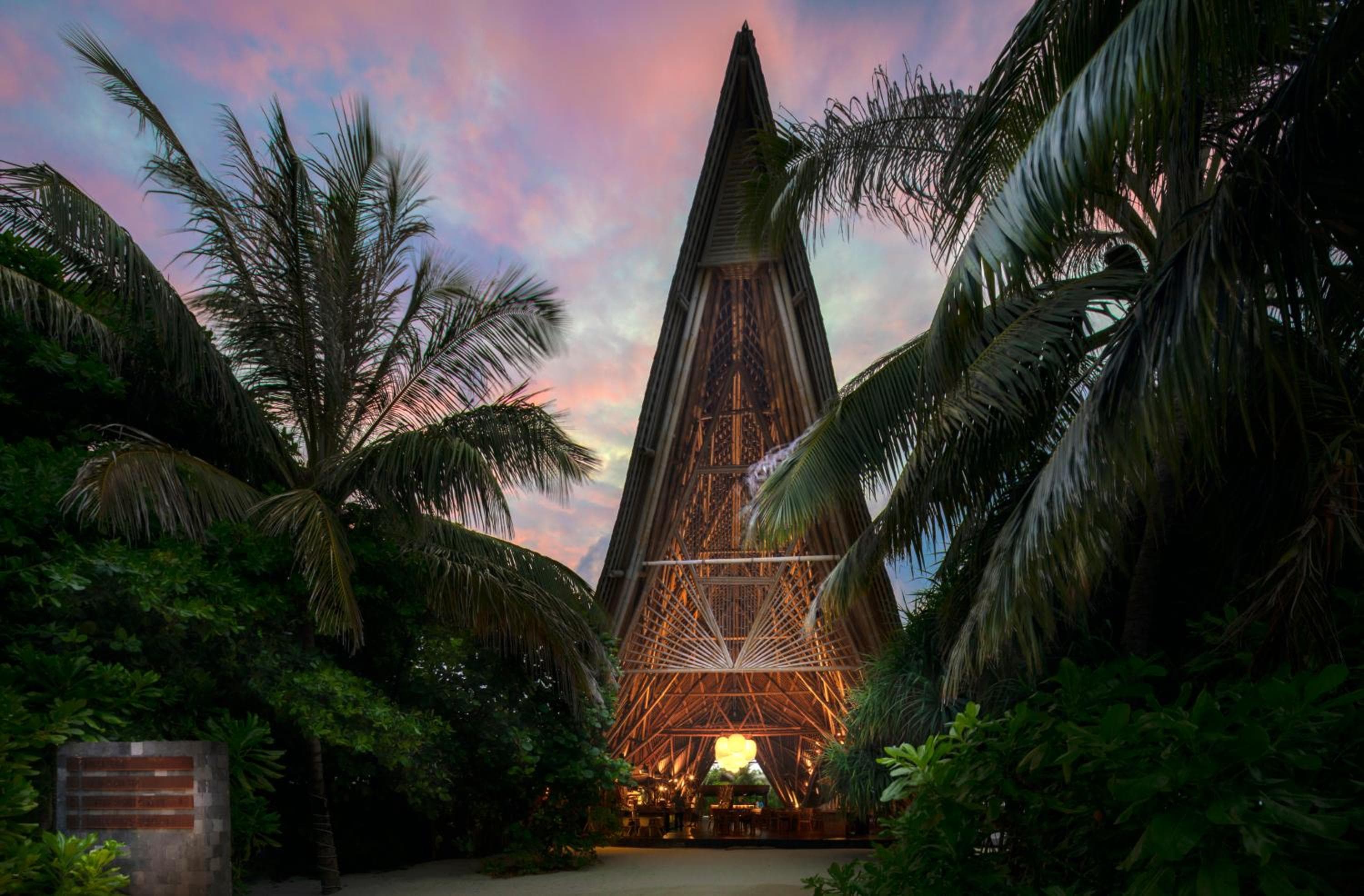 Kuredhivaru Resort and Spa - Maldives - View 64