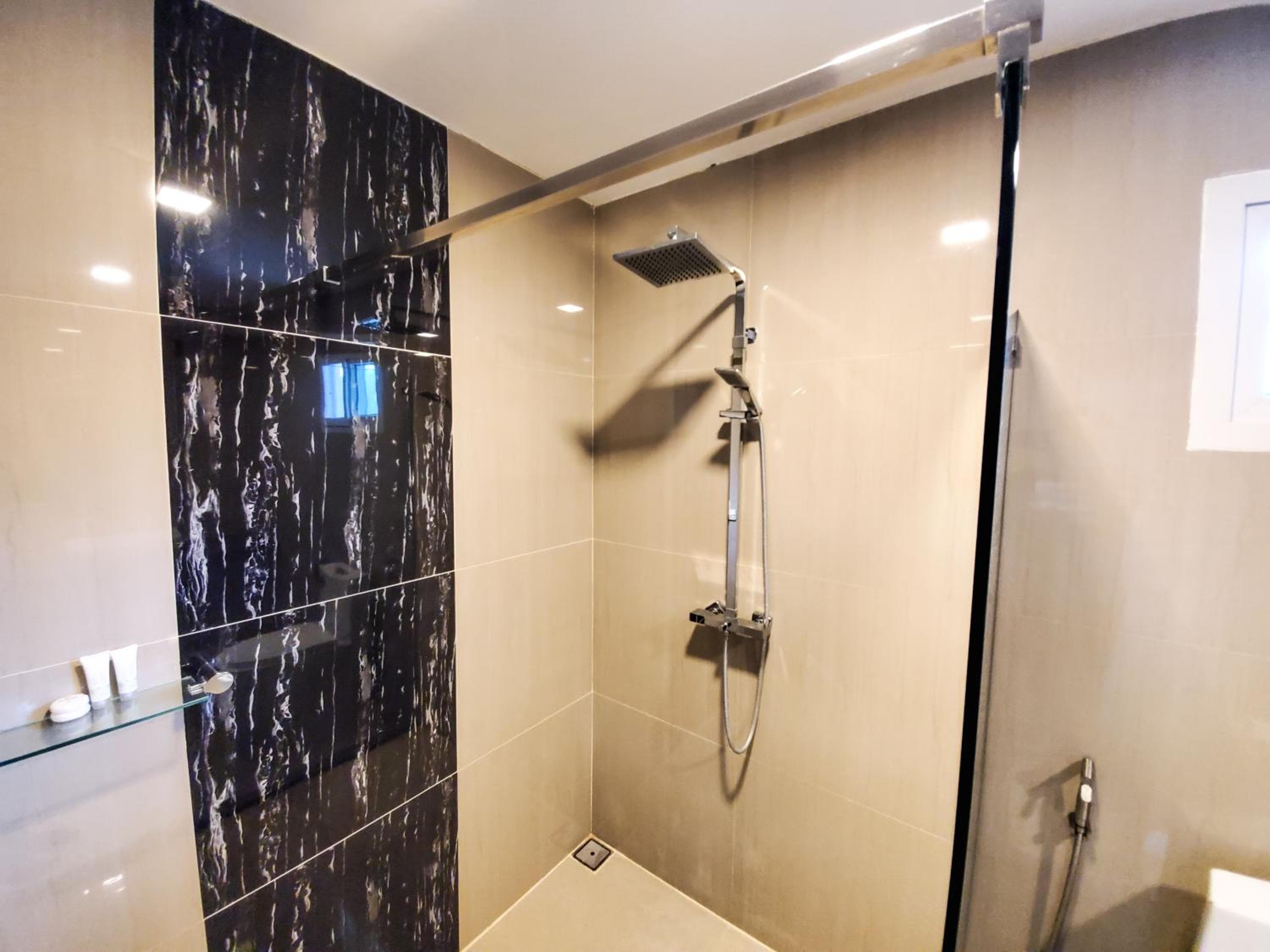 Summer inn Thoddoo - View 10