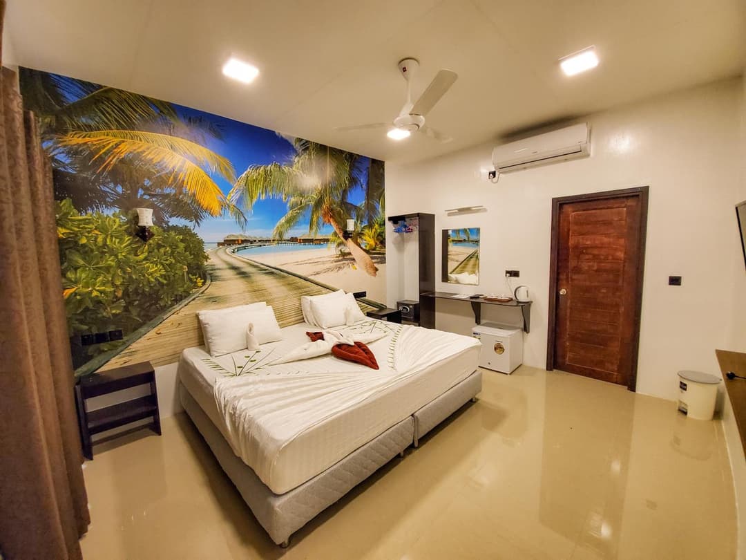 Summer inn Thoddoo - View 14