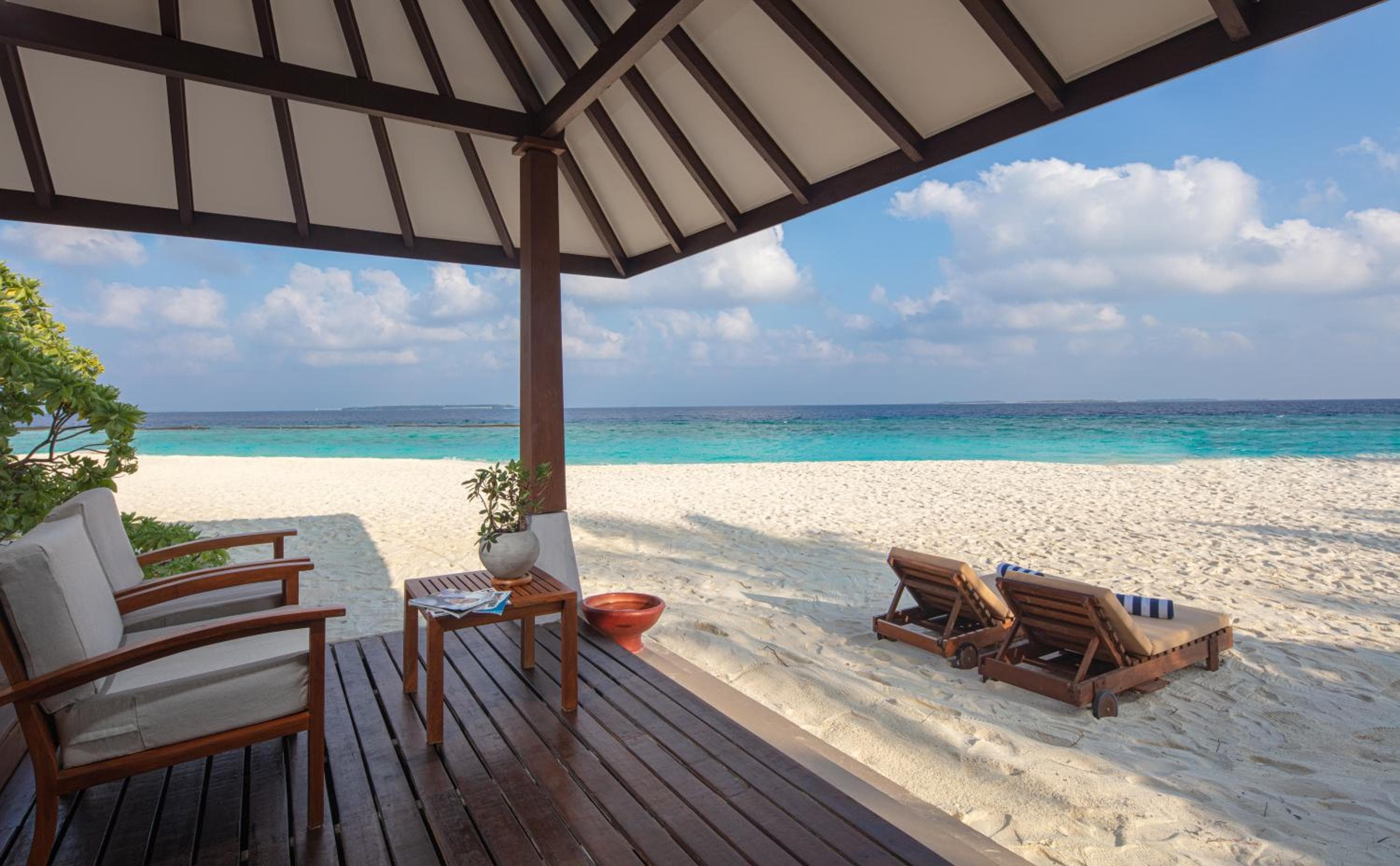 Adaaran Select Meedhupparu - with Dine around Premium All inclusive - 24 hours - View 37