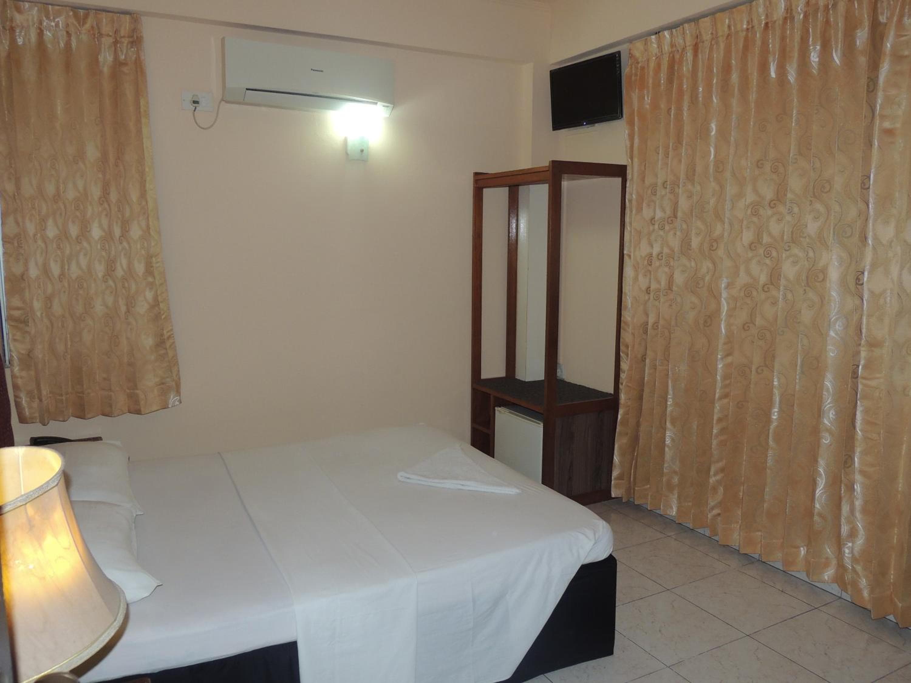 Off Day Inn - View 8