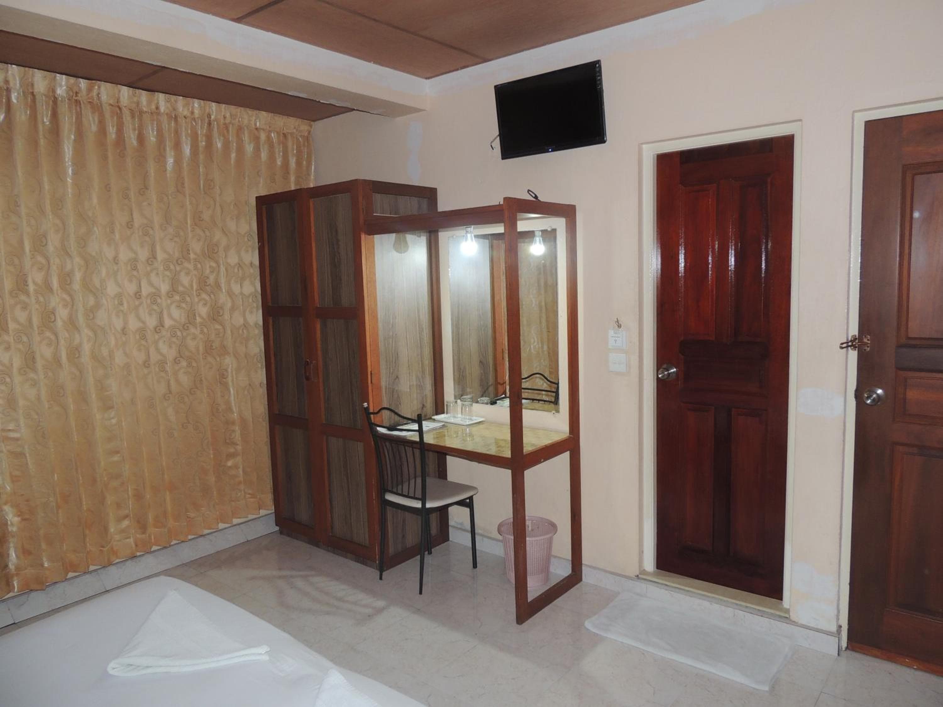 Off Day Inn - View 14