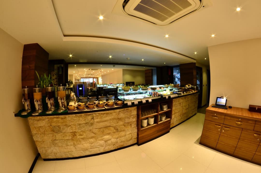 The Somerset Hotel - View 29