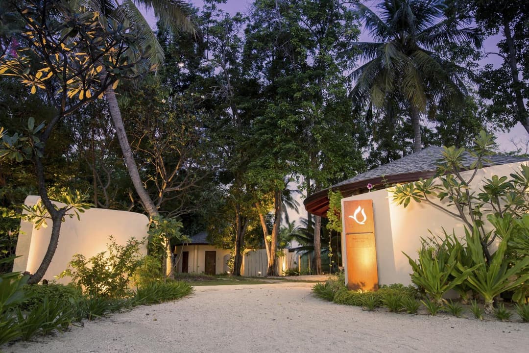 Centara Ras Fushi Resort & Spa Maldives - Stay 4 nights or more and enjoy 40 percent off Speedboat transfers, valid for stays from 6 Apr to 30 Sep 2026 - View 42