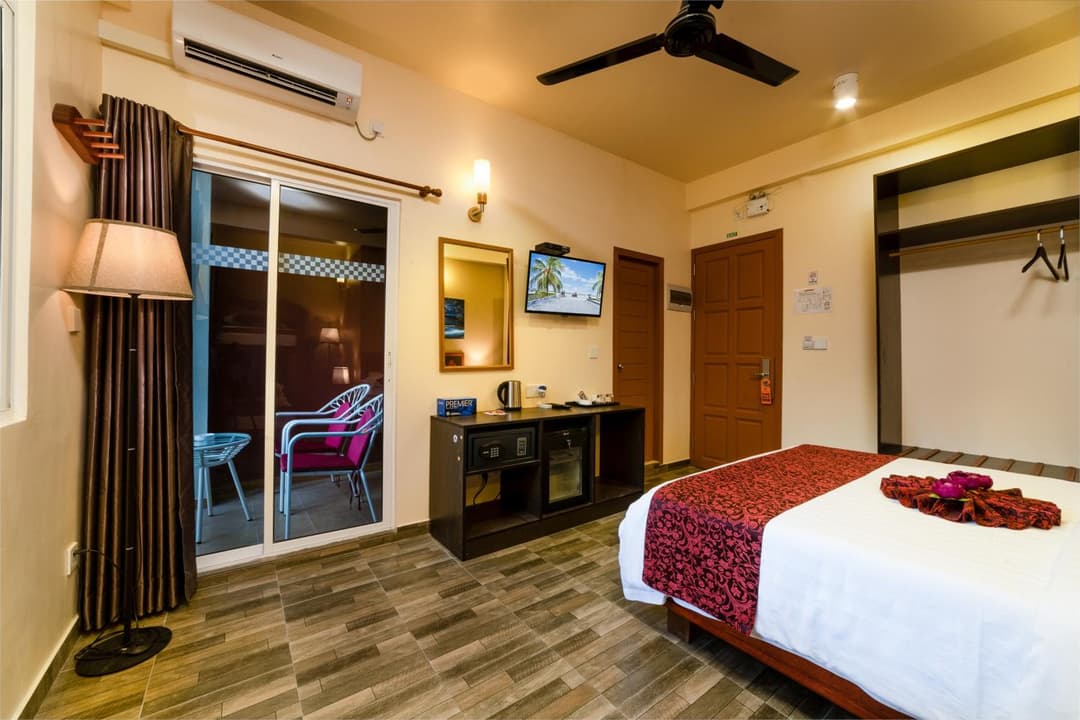 Paguro Beach Inn - View 11