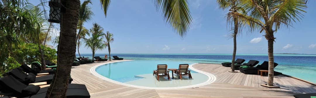 Komandoo Island Resort & Spa - View 57