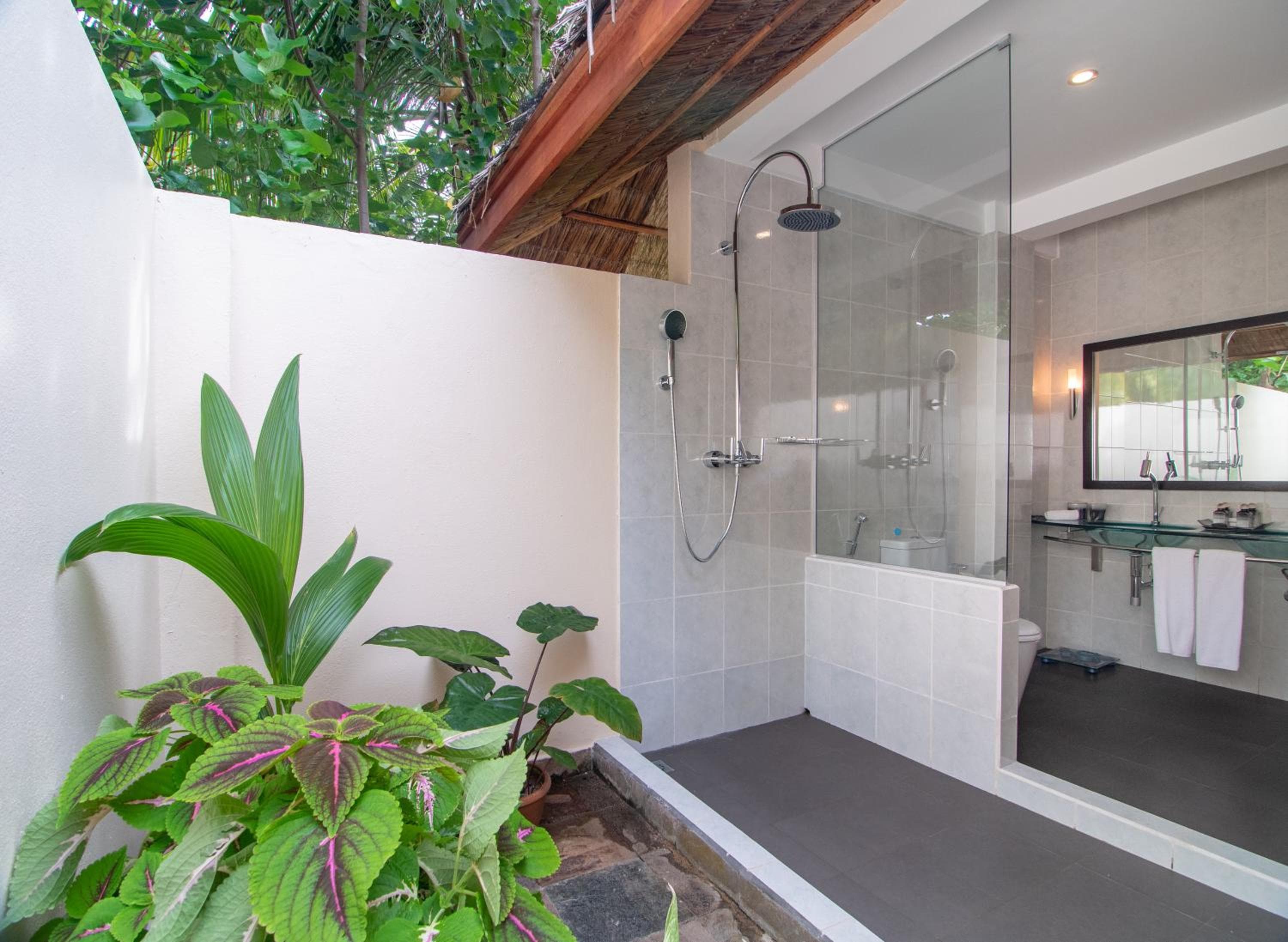 V Villas Maldives at Mirihi - MGallery Collection - View 4