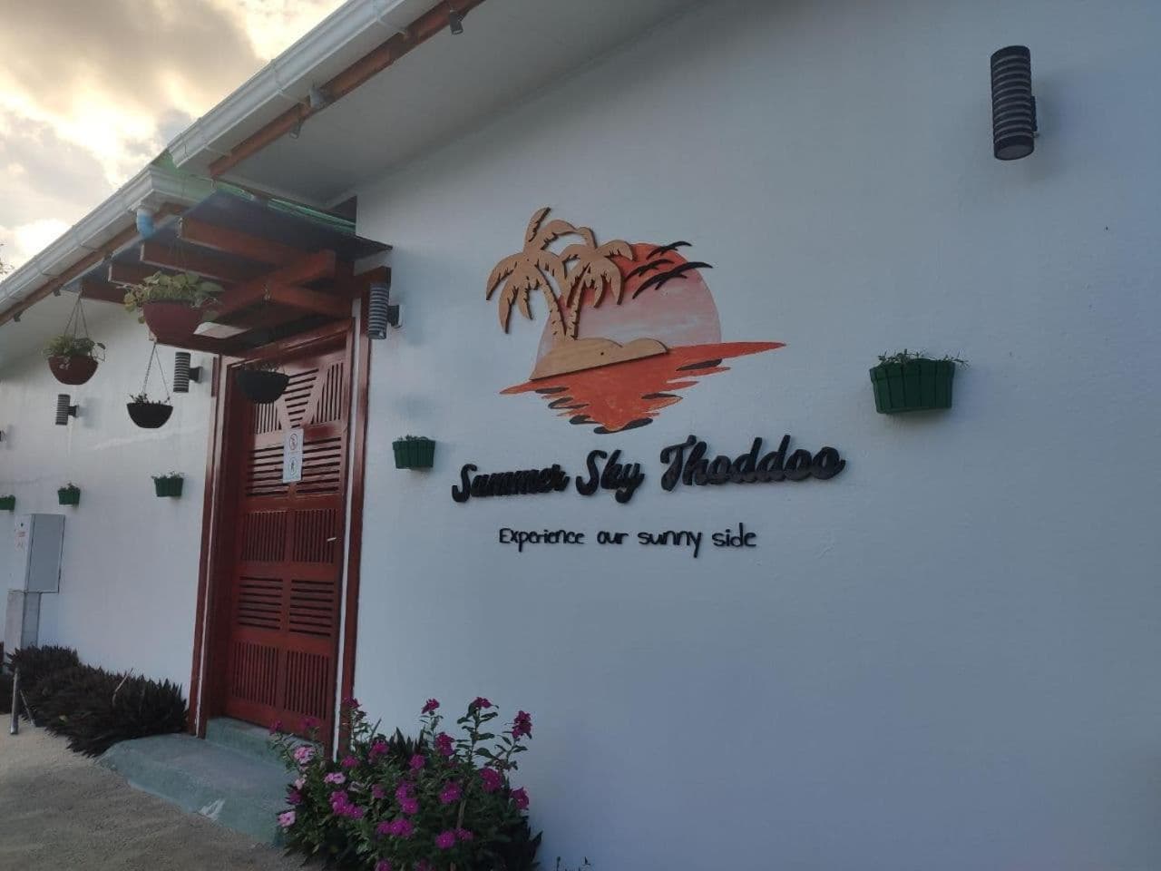 Summer Sky Thoddoo - View 43