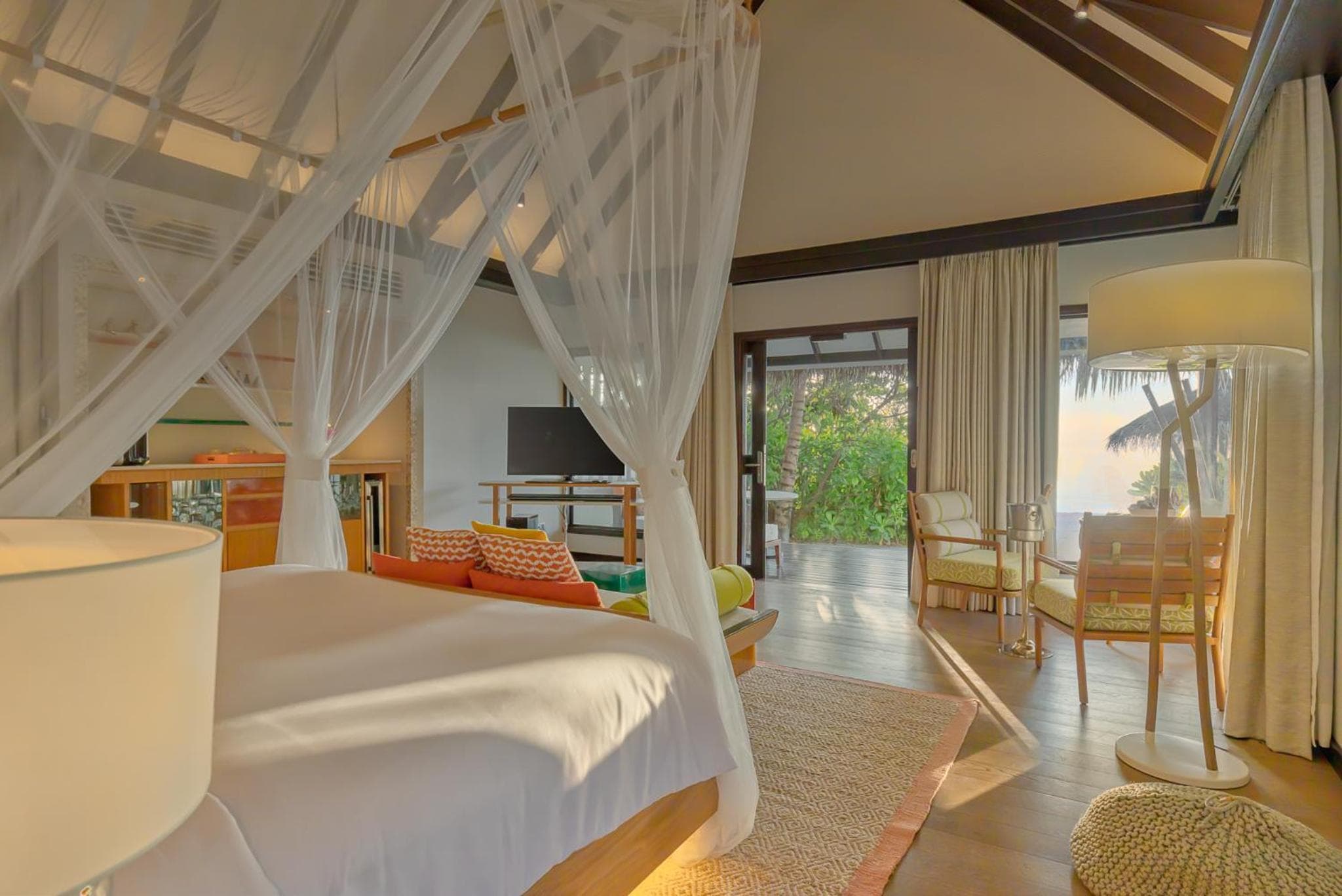 OZEN LIFE MAADHOO - Luxury All Inclusive with Free Transfers - View 12