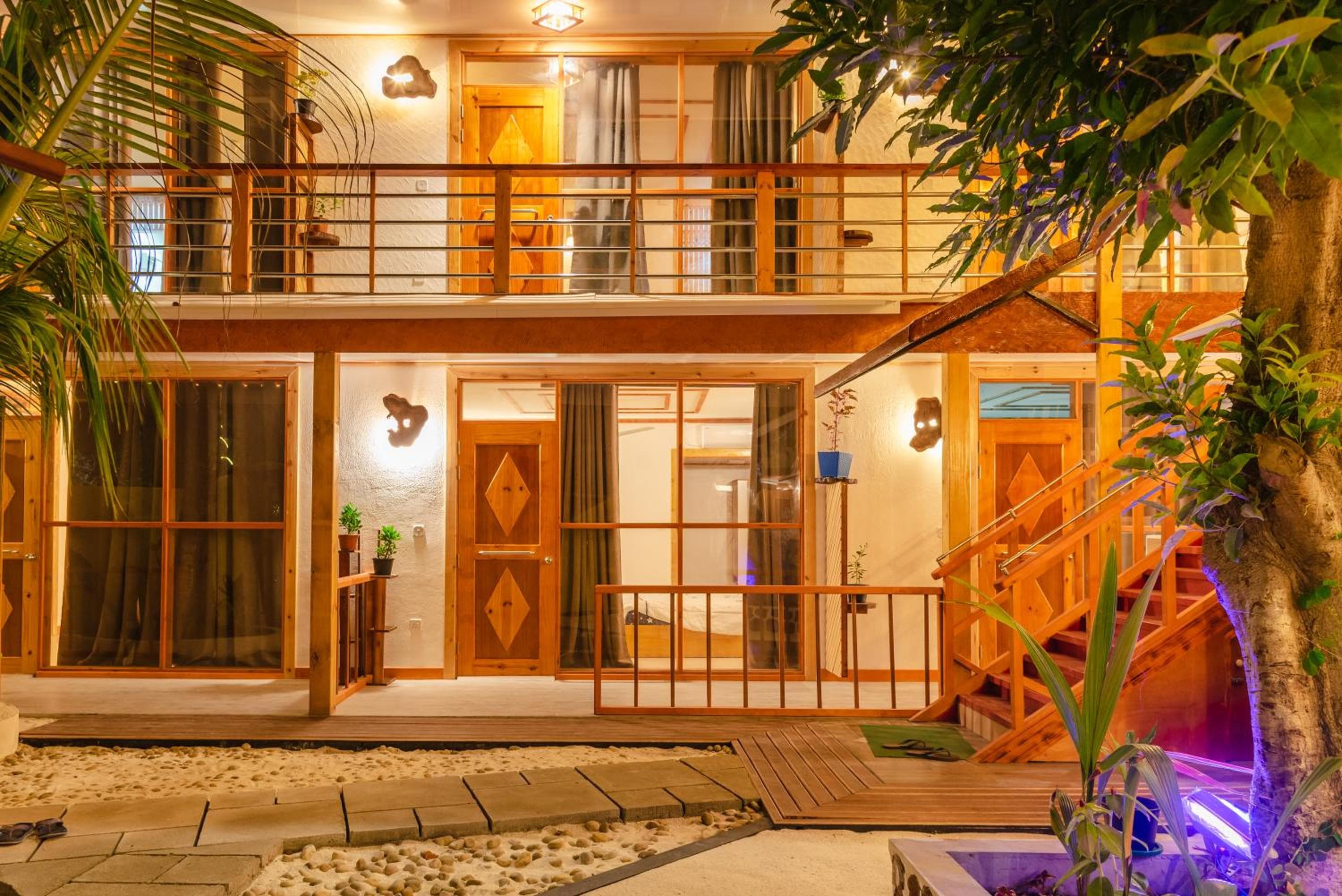 Dhamana Beach - View 7