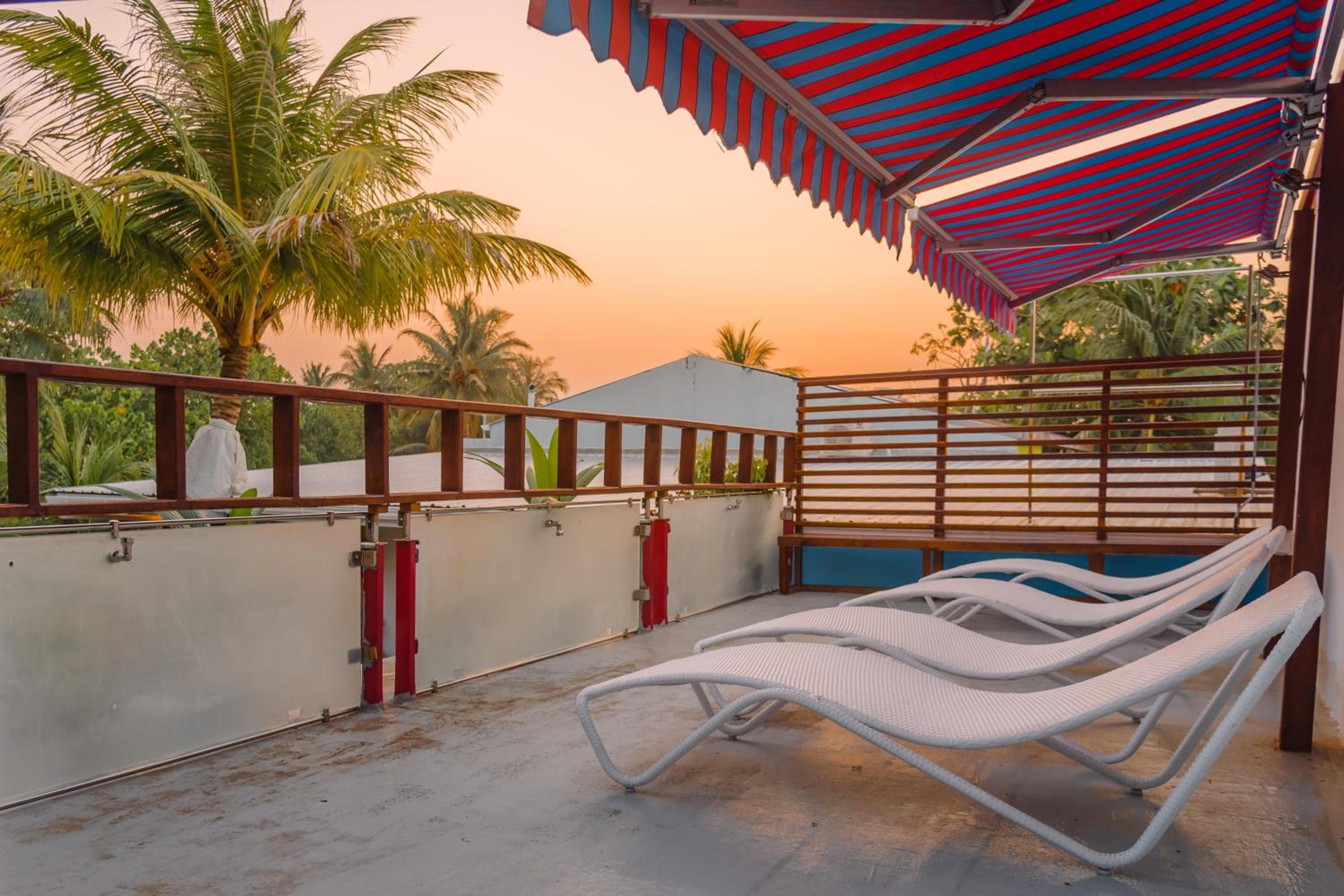 Dhamana Beach - View 12