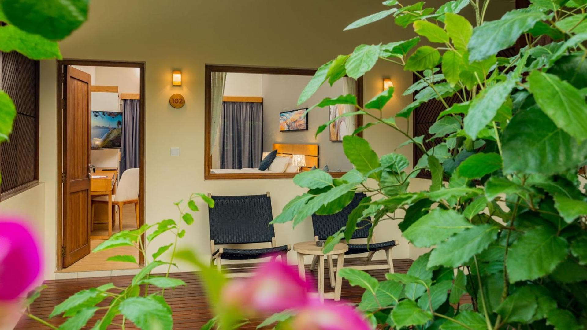 Fiyavalhu Resort Maldives - View 44