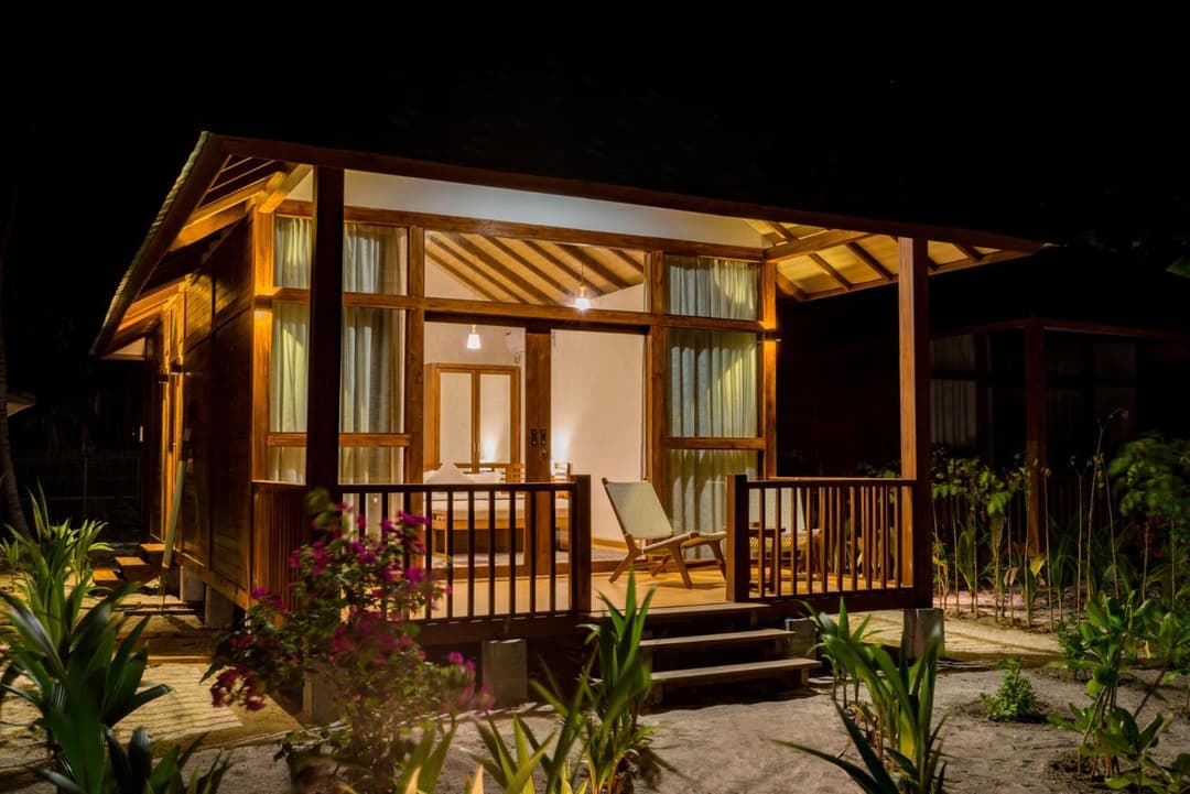 Fiyavalhu Resort Maldives - View 50