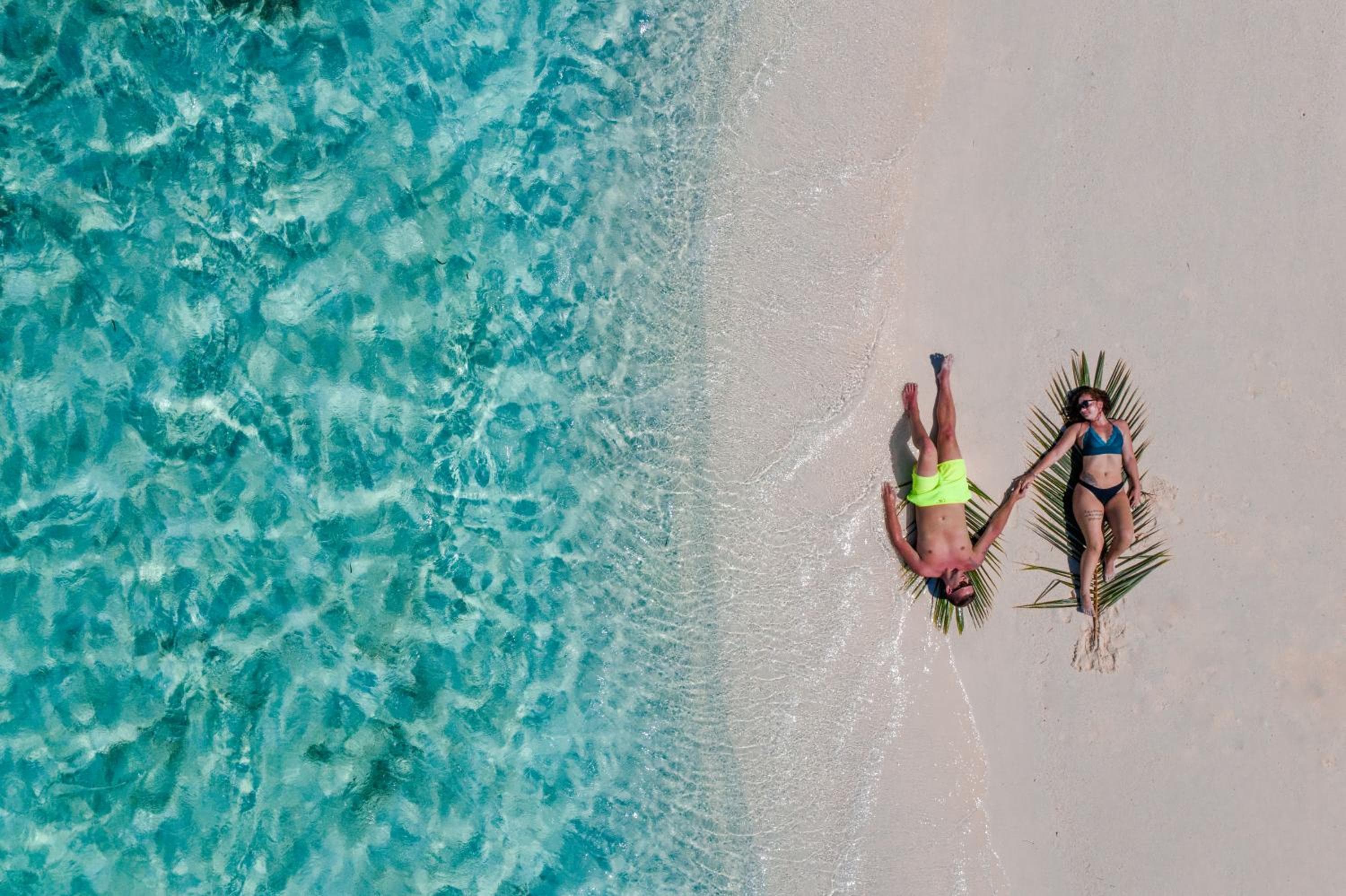 By the shade Maldives - View 61