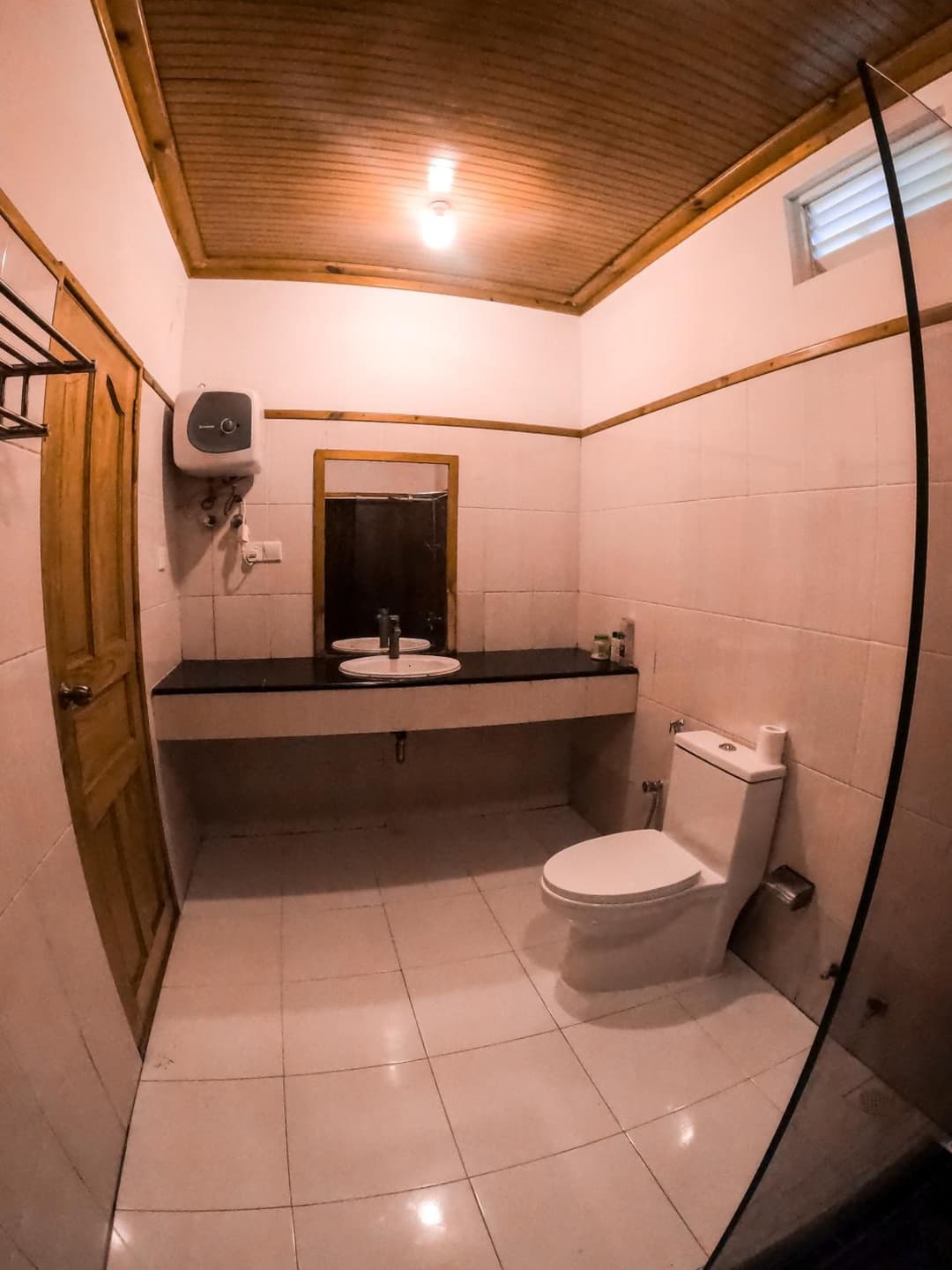 New Breeze Thoddoo Inn - View 75