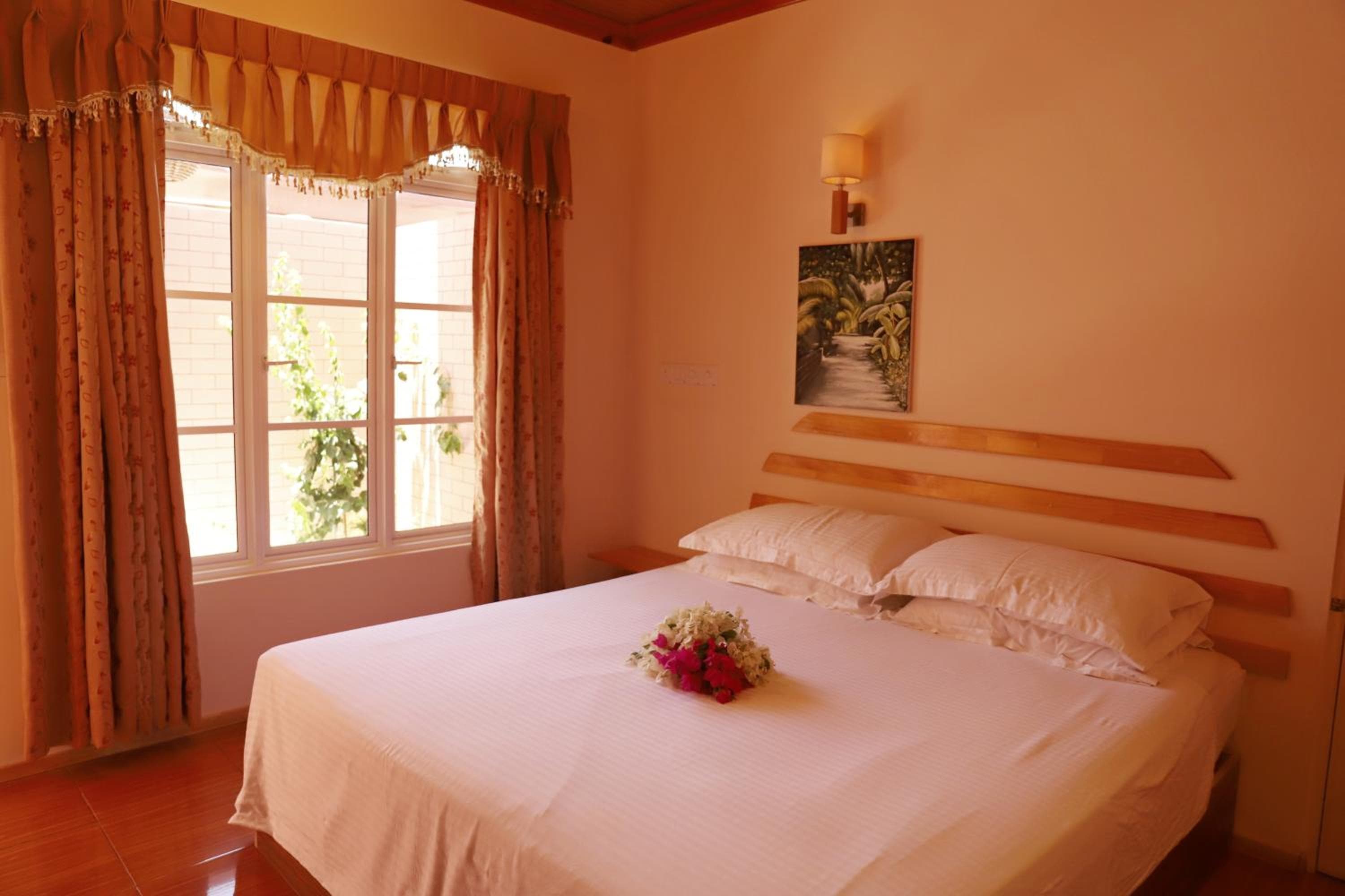 New Breeze Thoddoo Inn - View 15