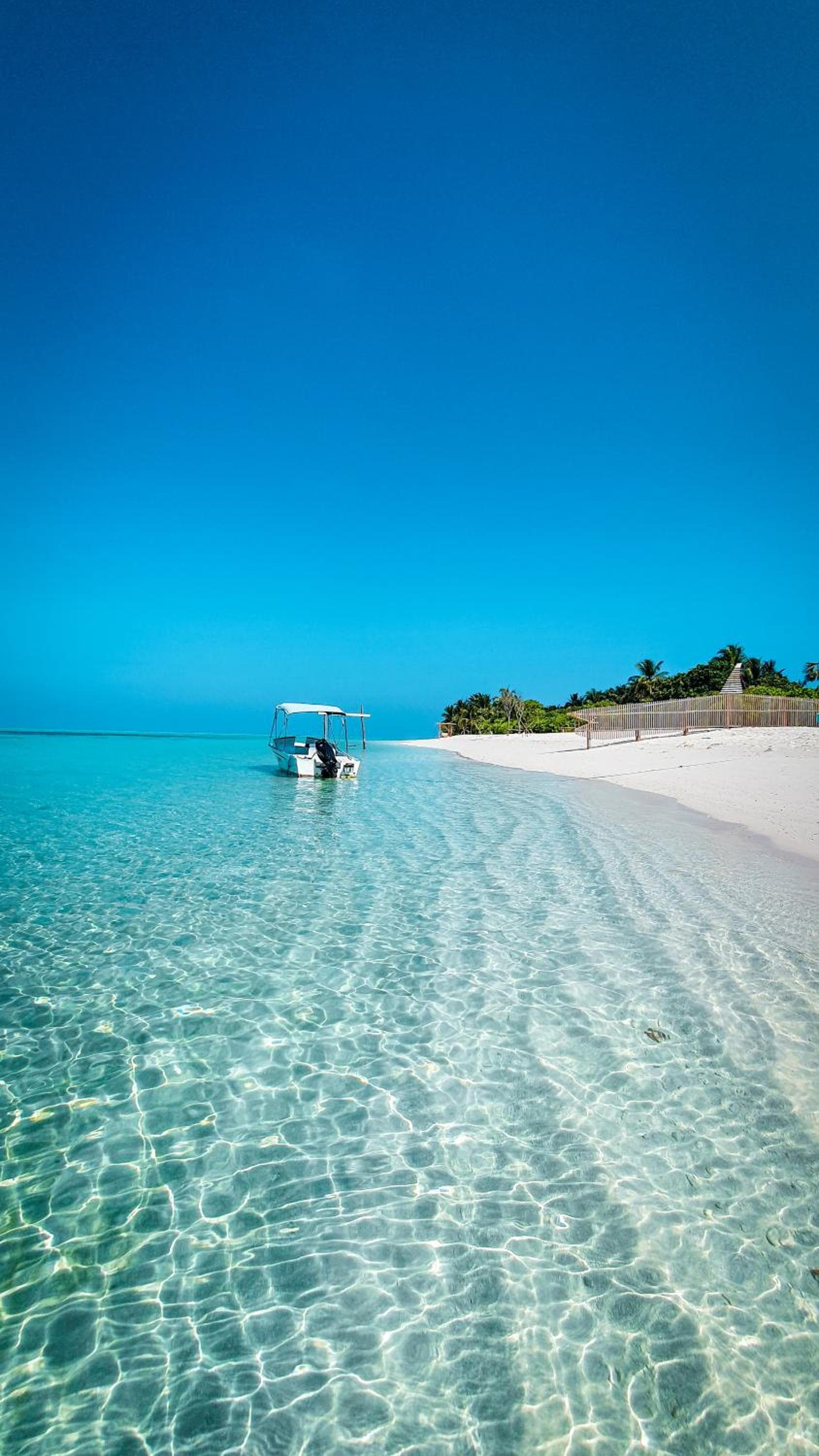 New Breeze Thoddoo Inn - View 48