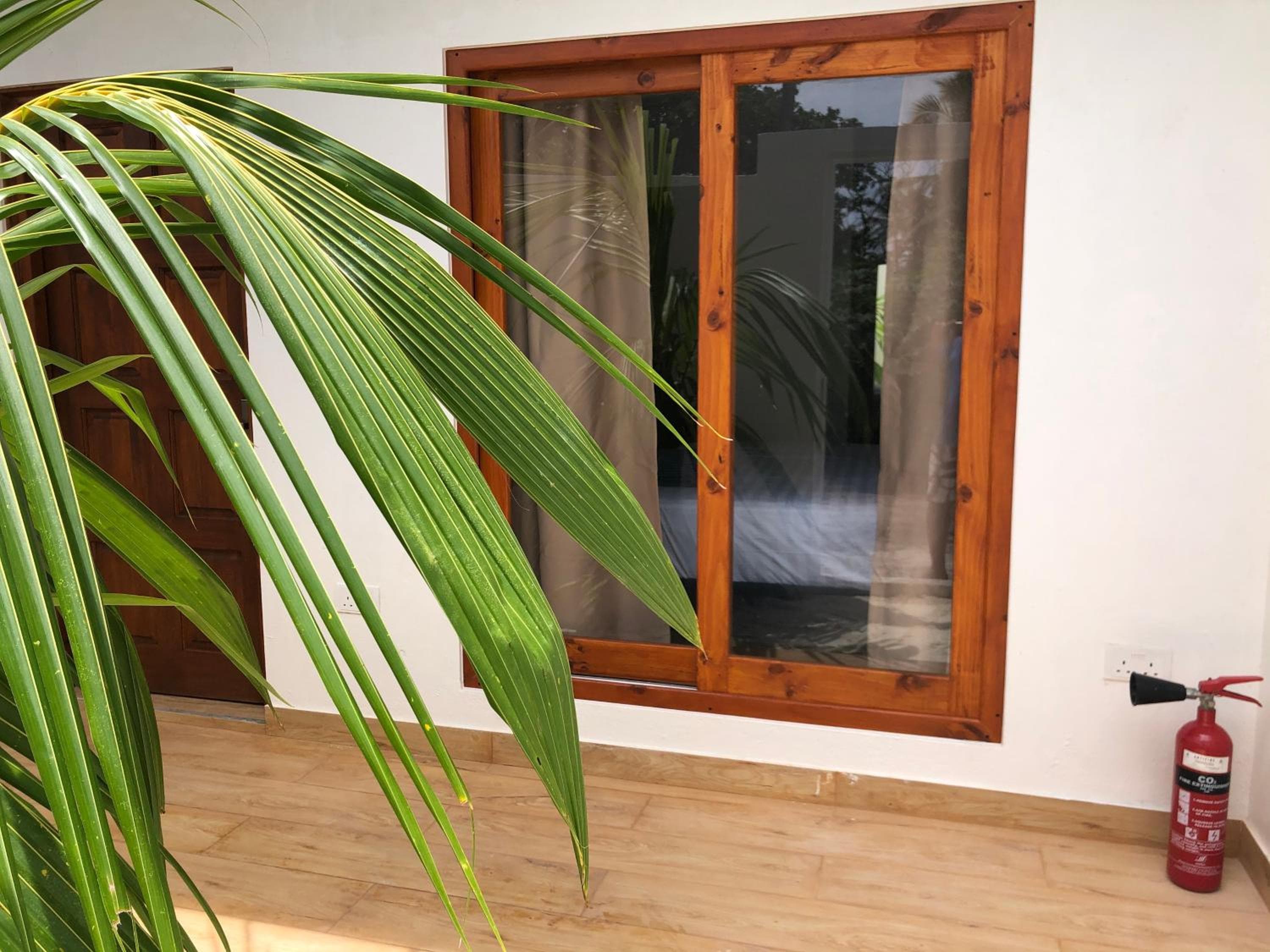 Dacha Thoddoo - View 6