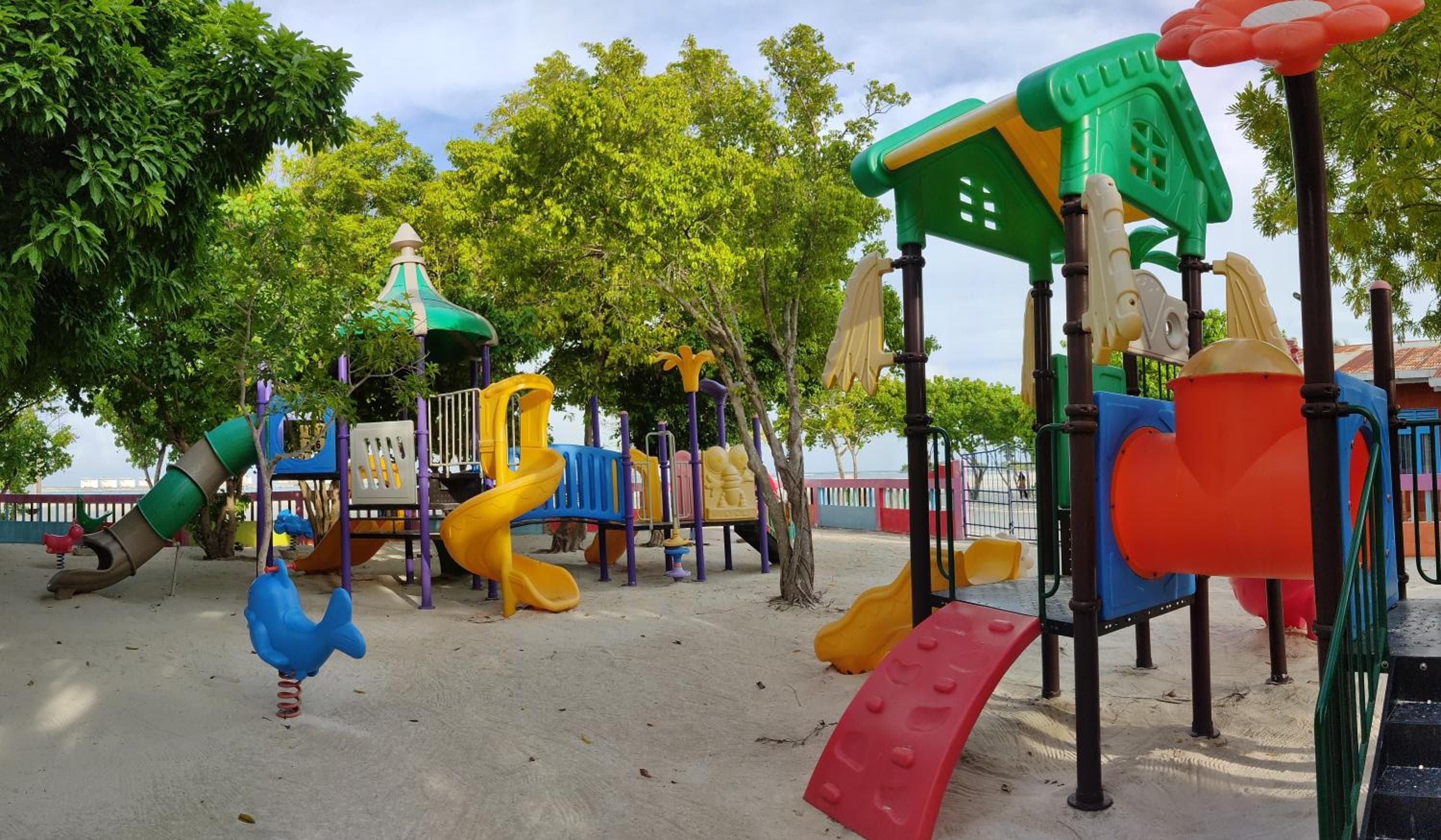 La Isla Tropica - View 12