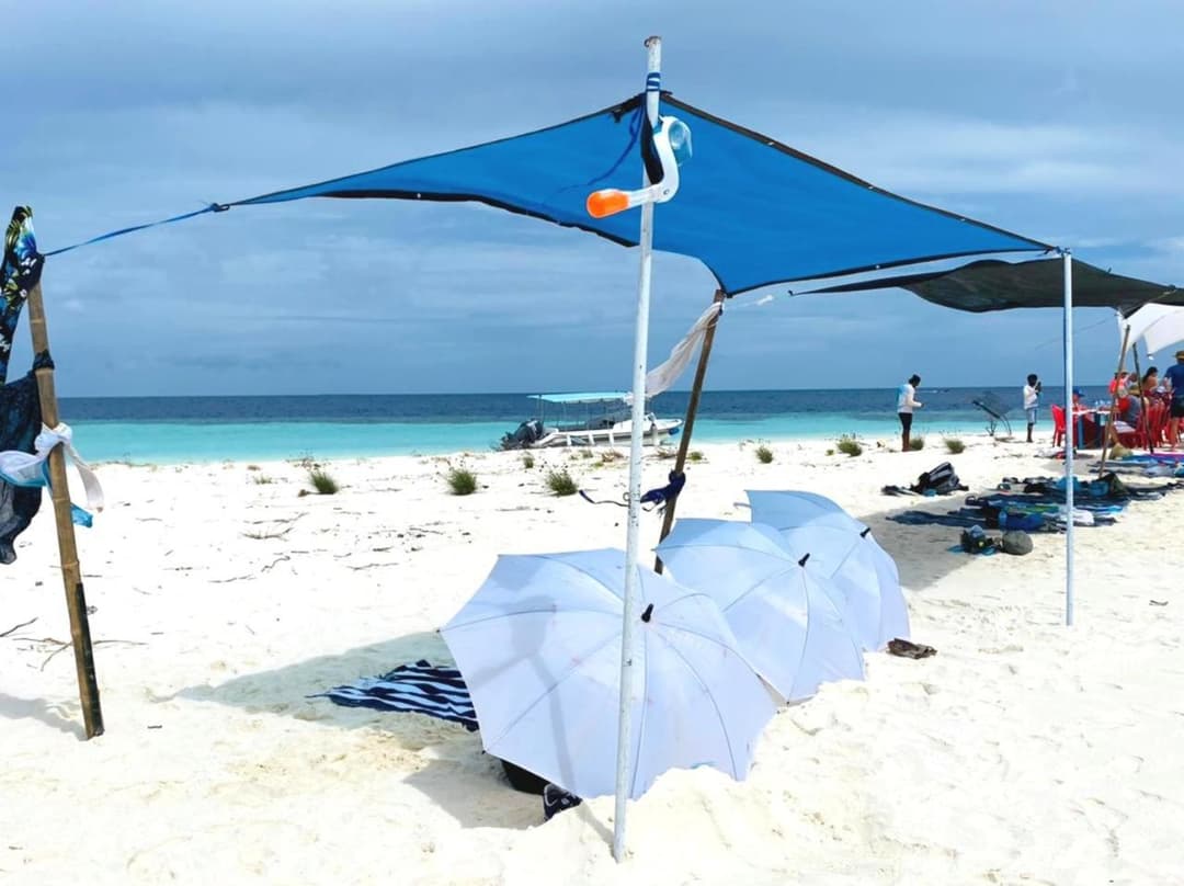 By the shade Maldives - View 47