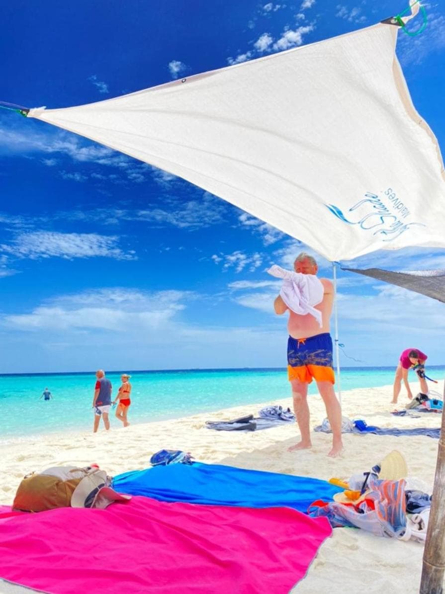 By the shade Maldives - View 34