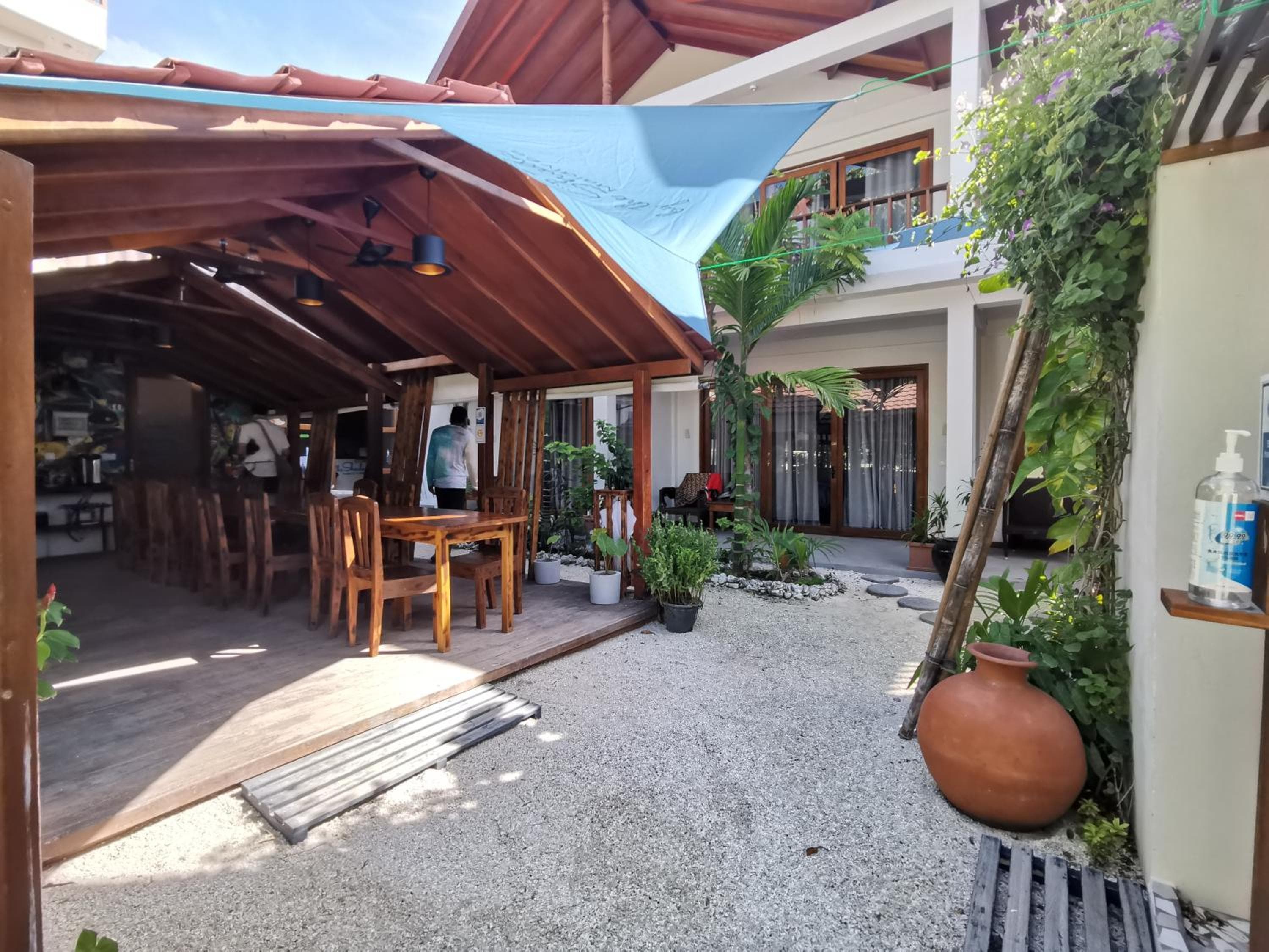 By the shade Maldives - View 32