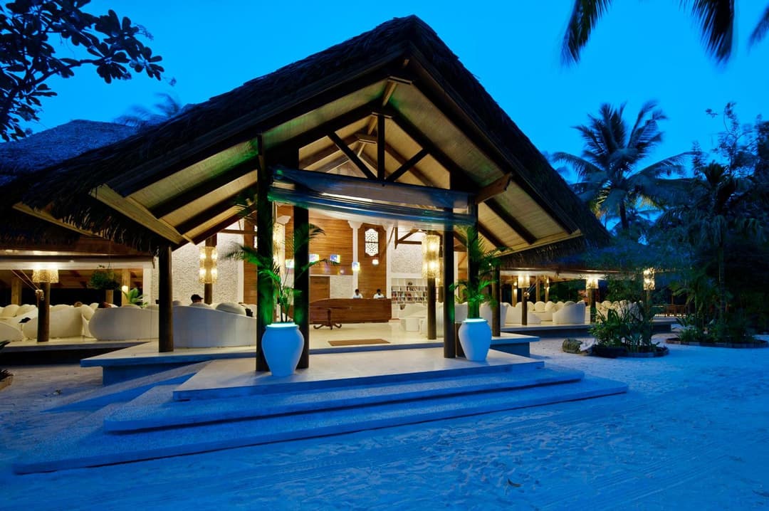 Niva Kuramathi Maldives - View 50