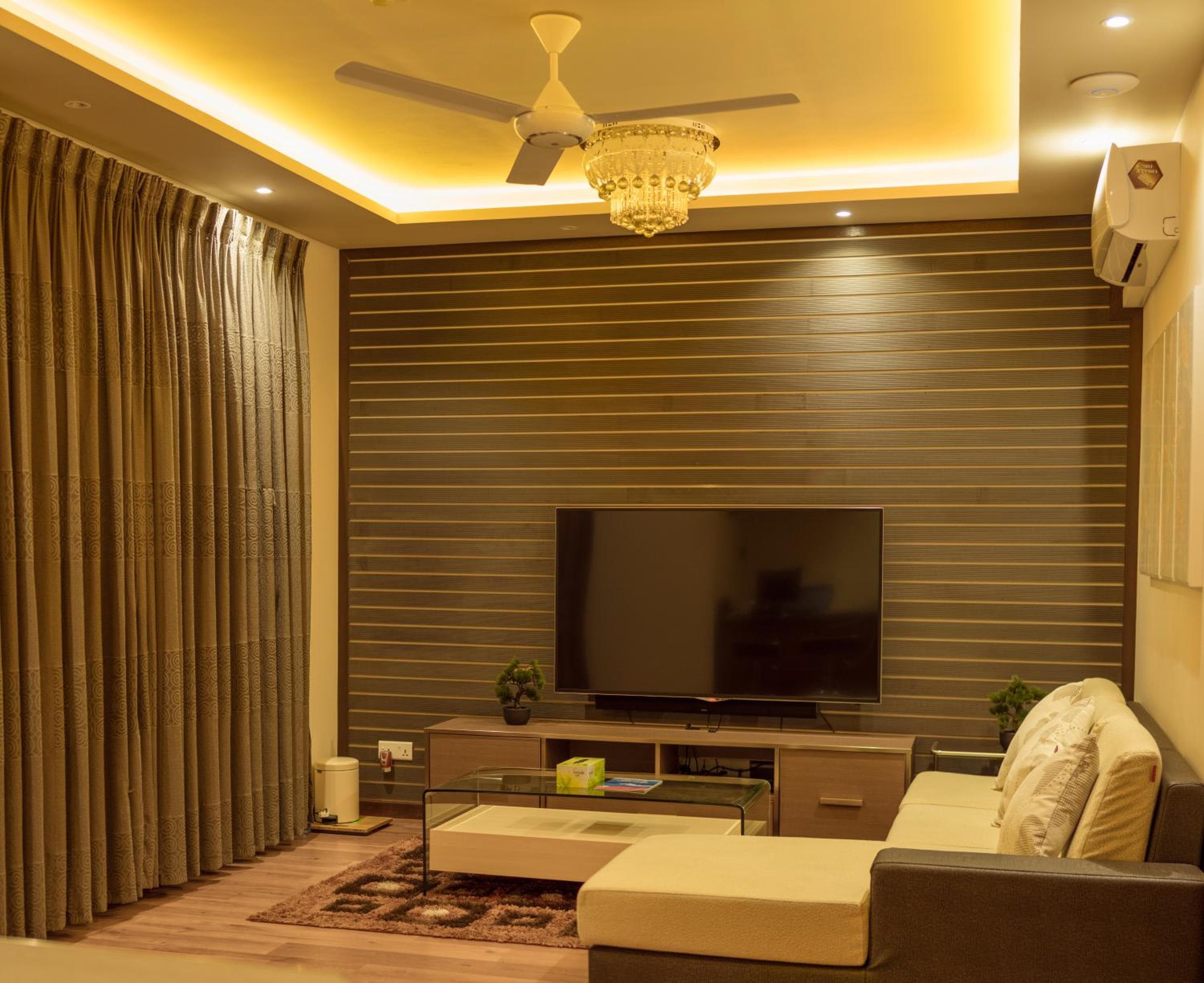 Isle Royal Inn - View 25