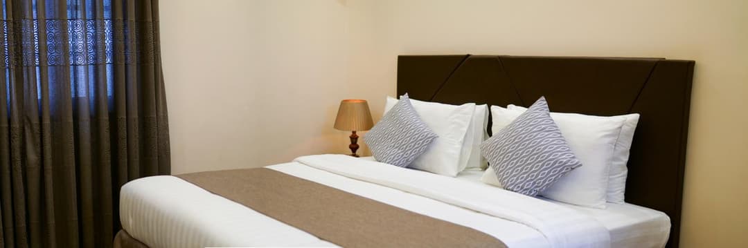 Isle Royal Inn - View 8