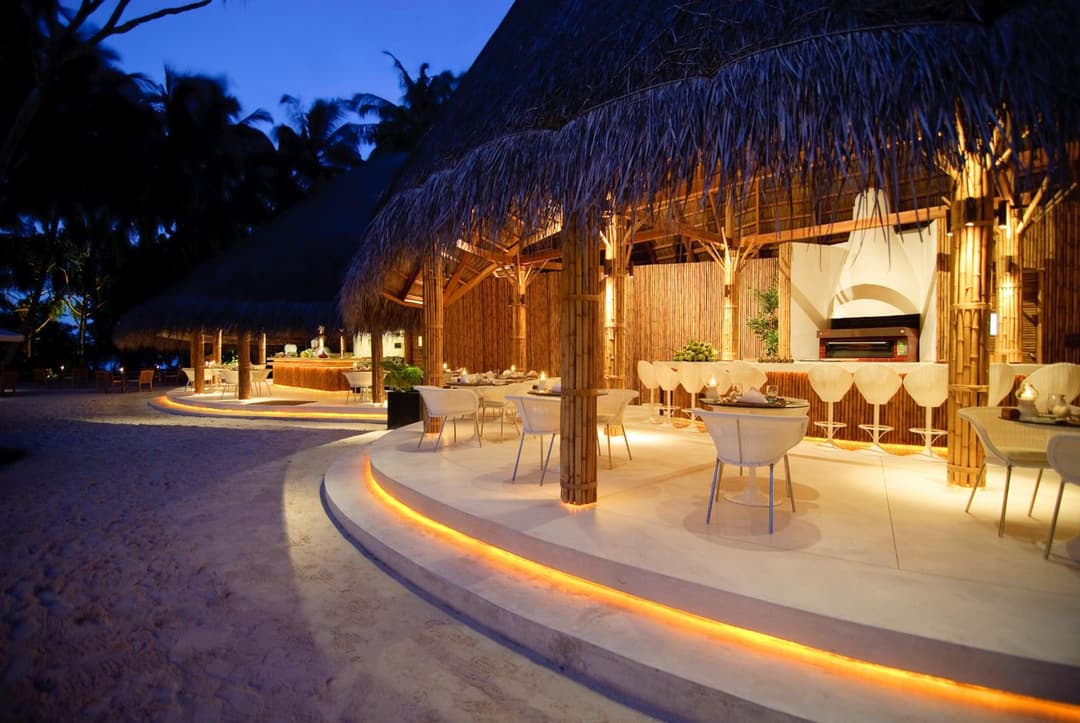 Niva Kuramathi Maldives - View 40