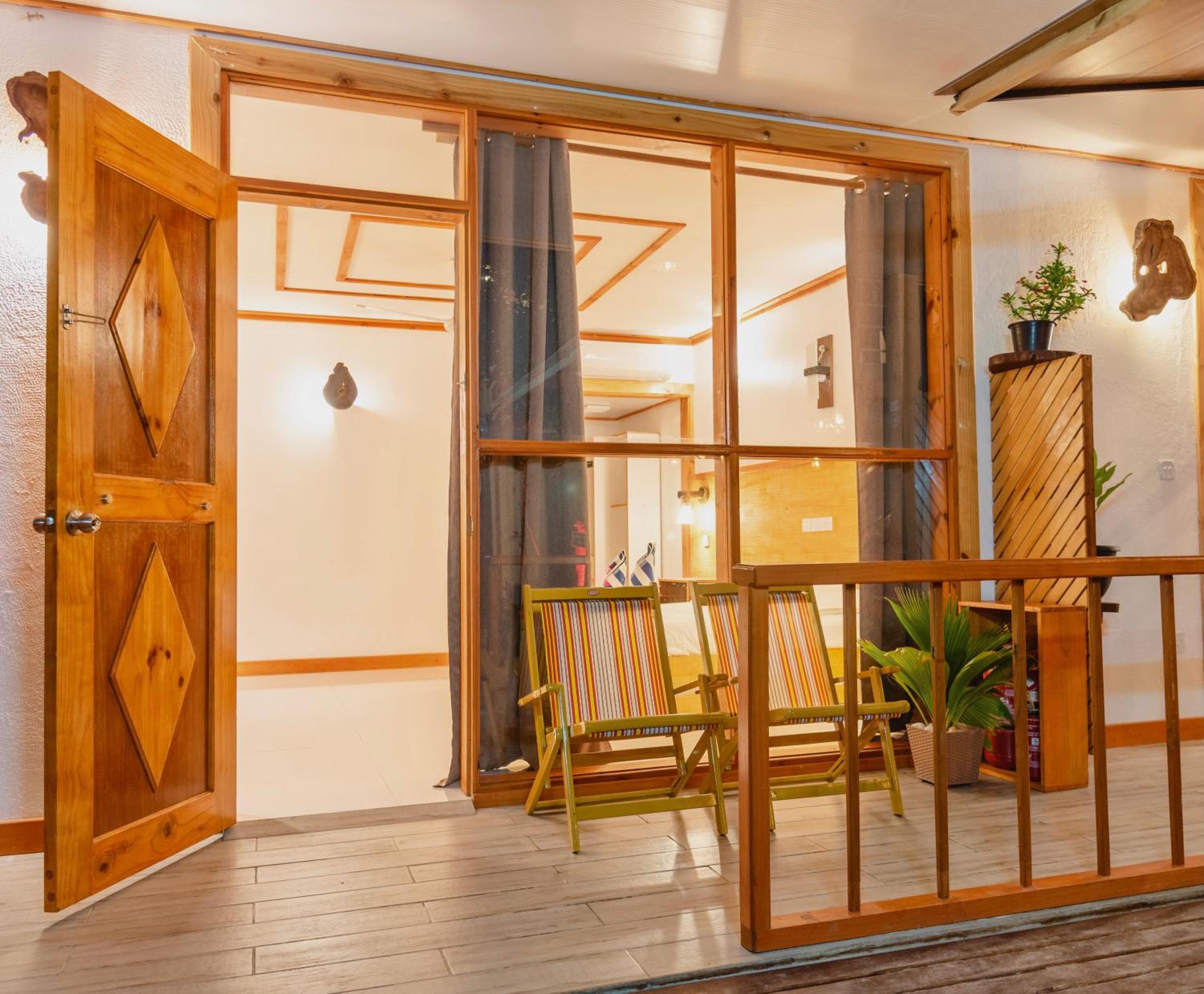 Dhamana Beach - View 5