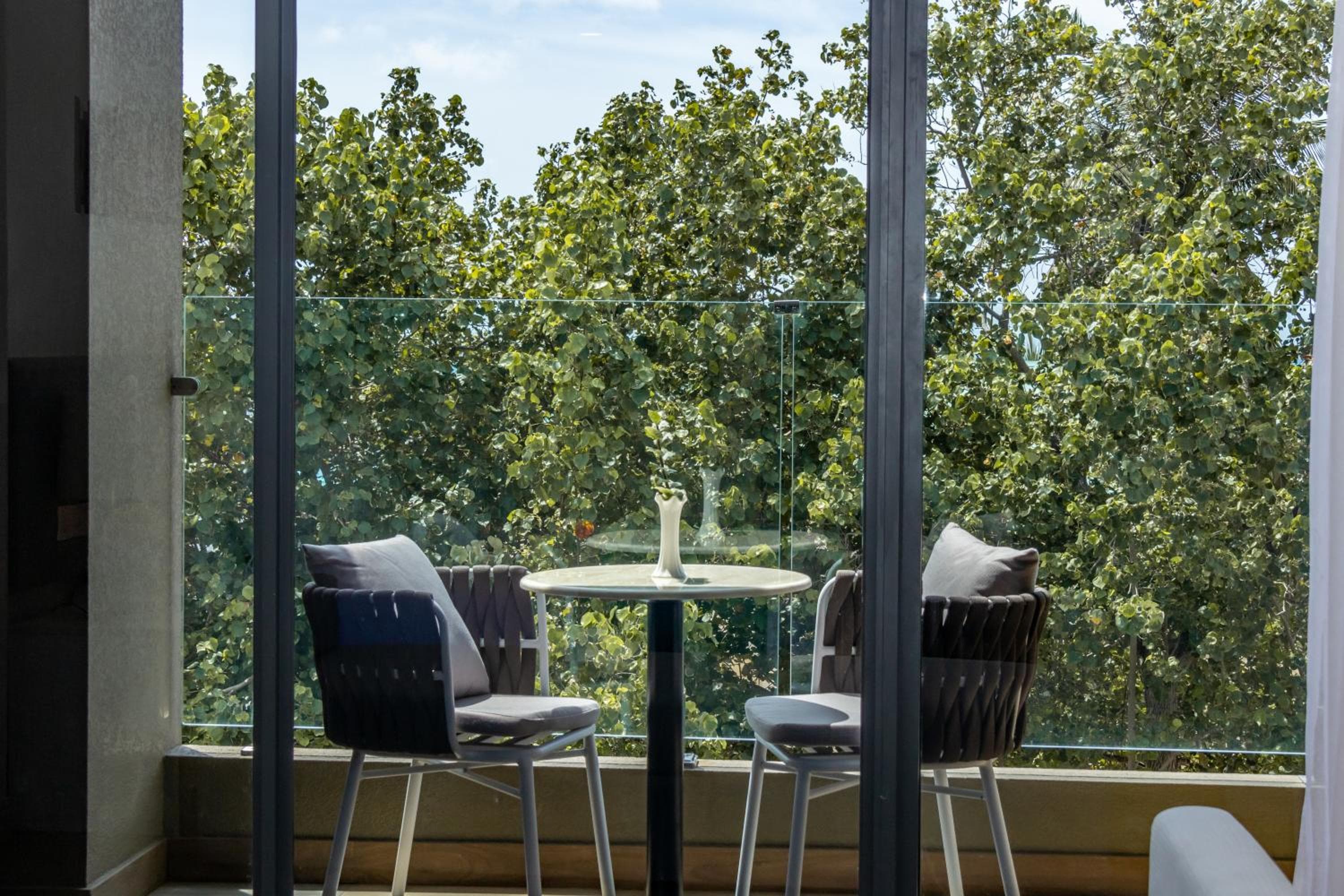 Sky Beach Maldives - Dhiffushi - View 16