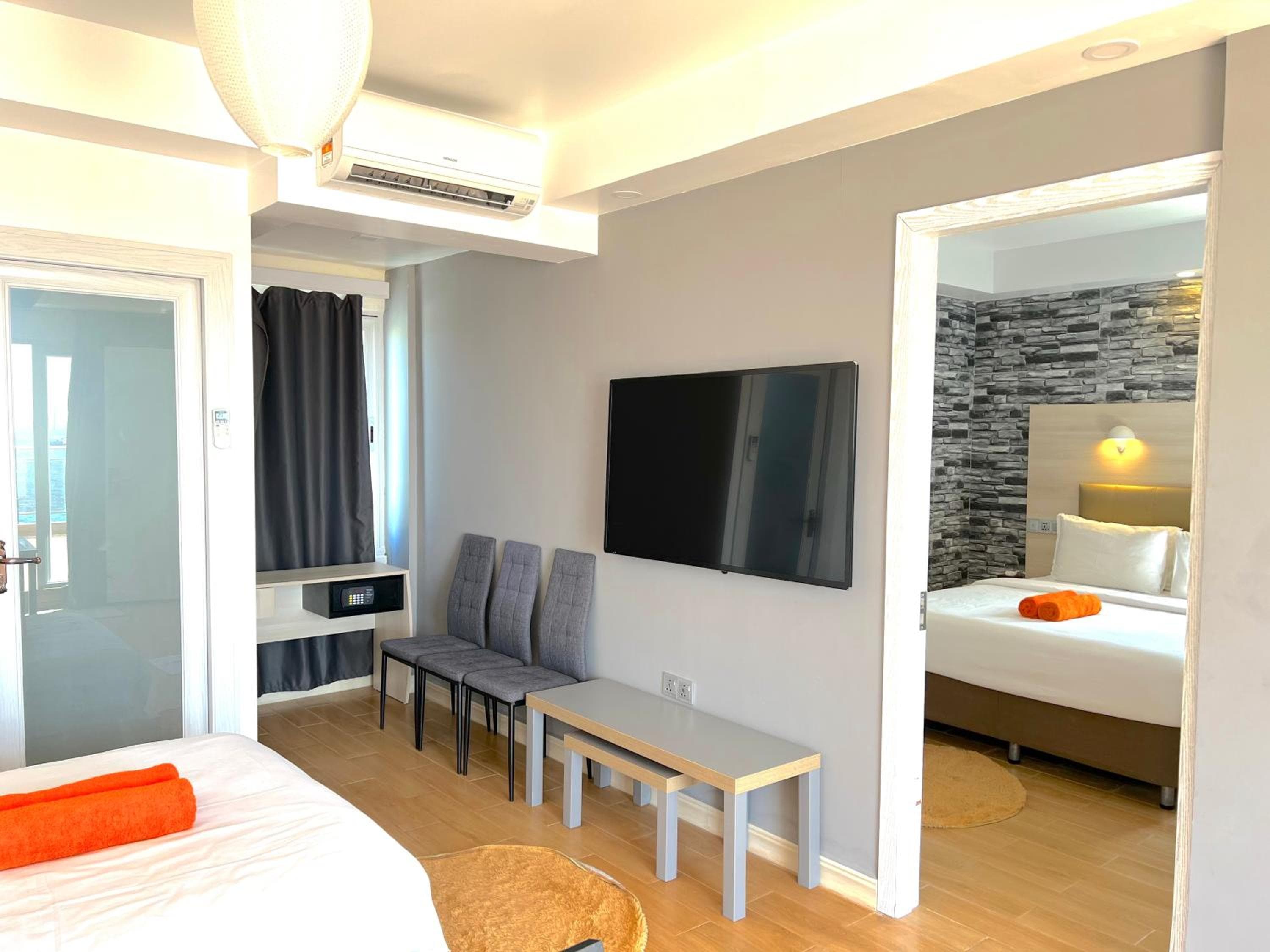 iCom Marina Sea View - View 58