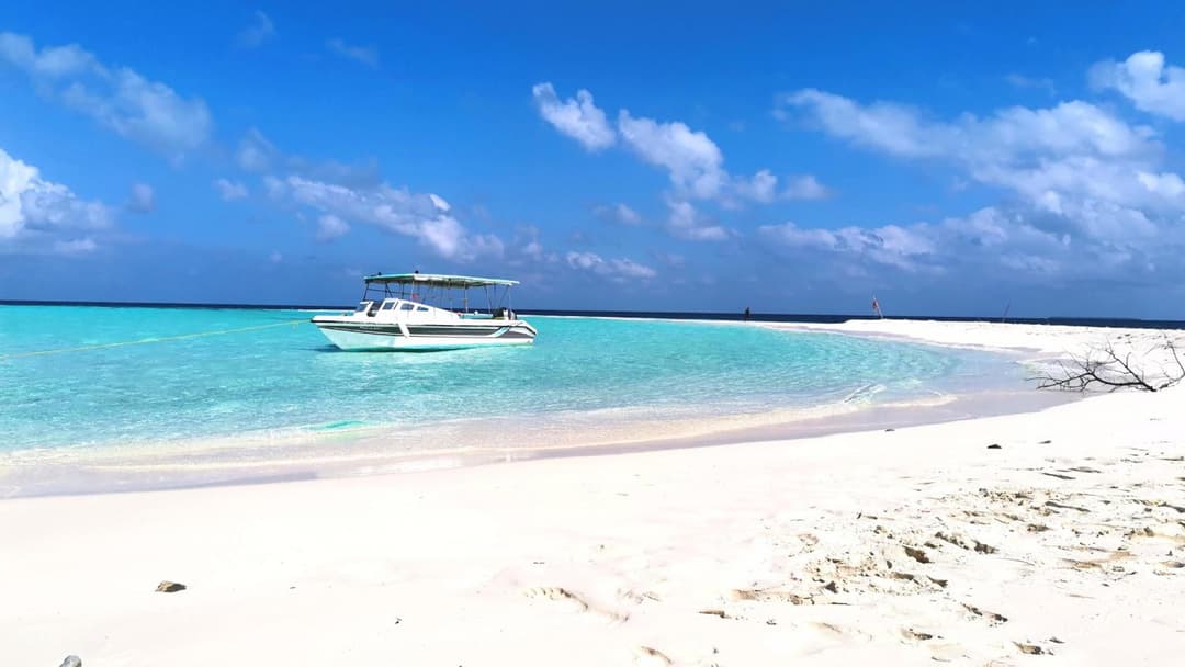By the shade Maldives - View 8