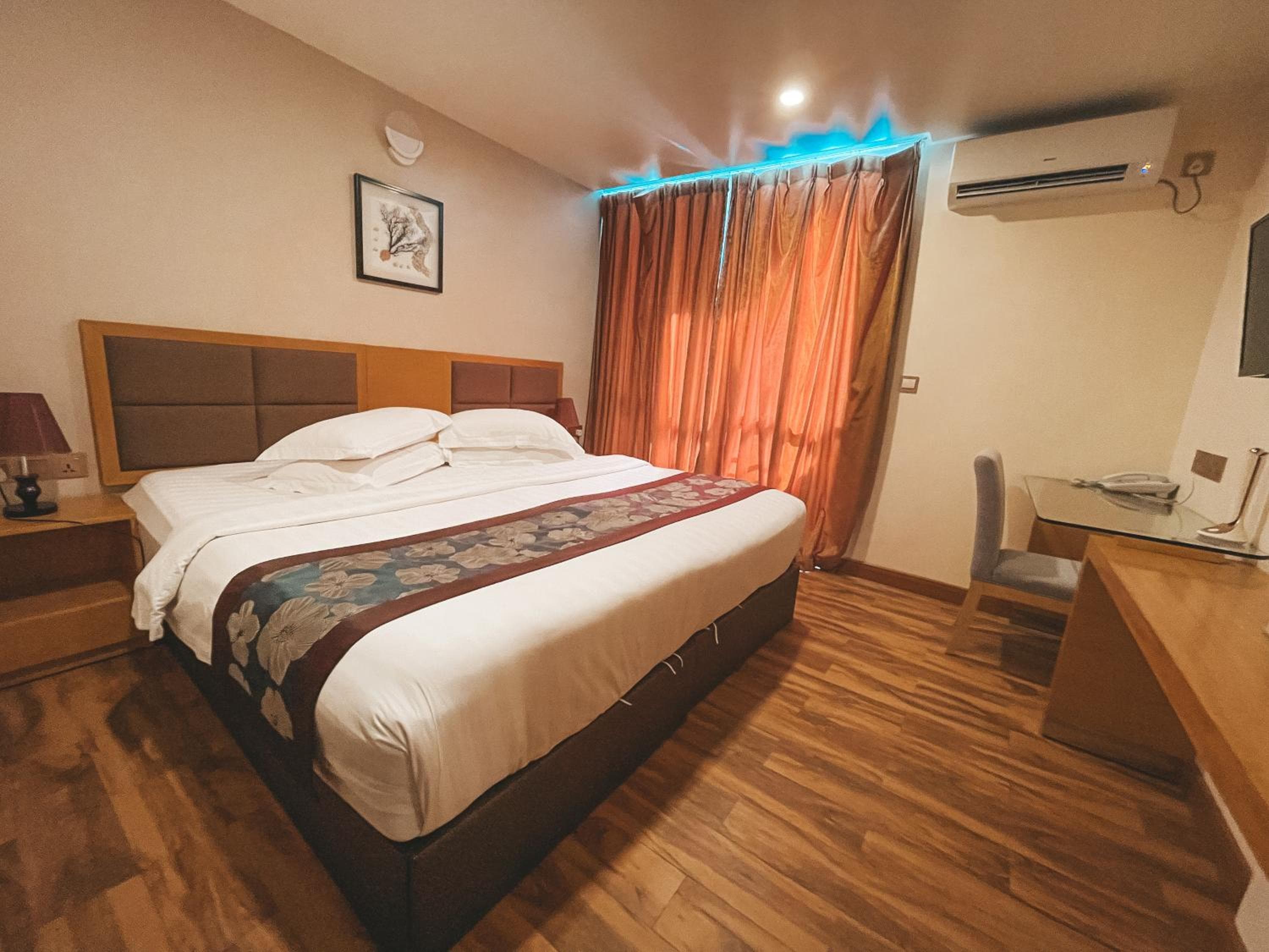 Season Paradise - View 57