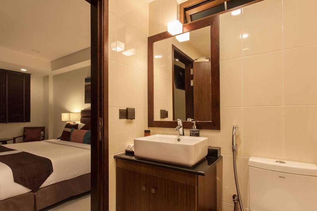 The Somerset Hotel - View 55