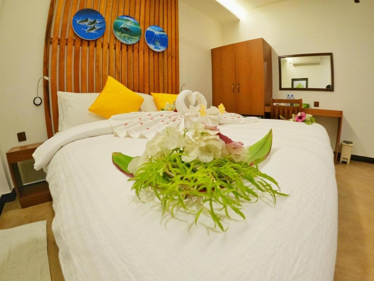 Beach Stone - View 27