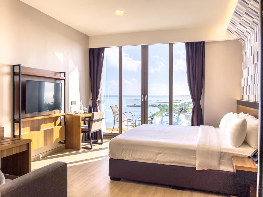 Triton Prestige Seaview and Spa - View 33