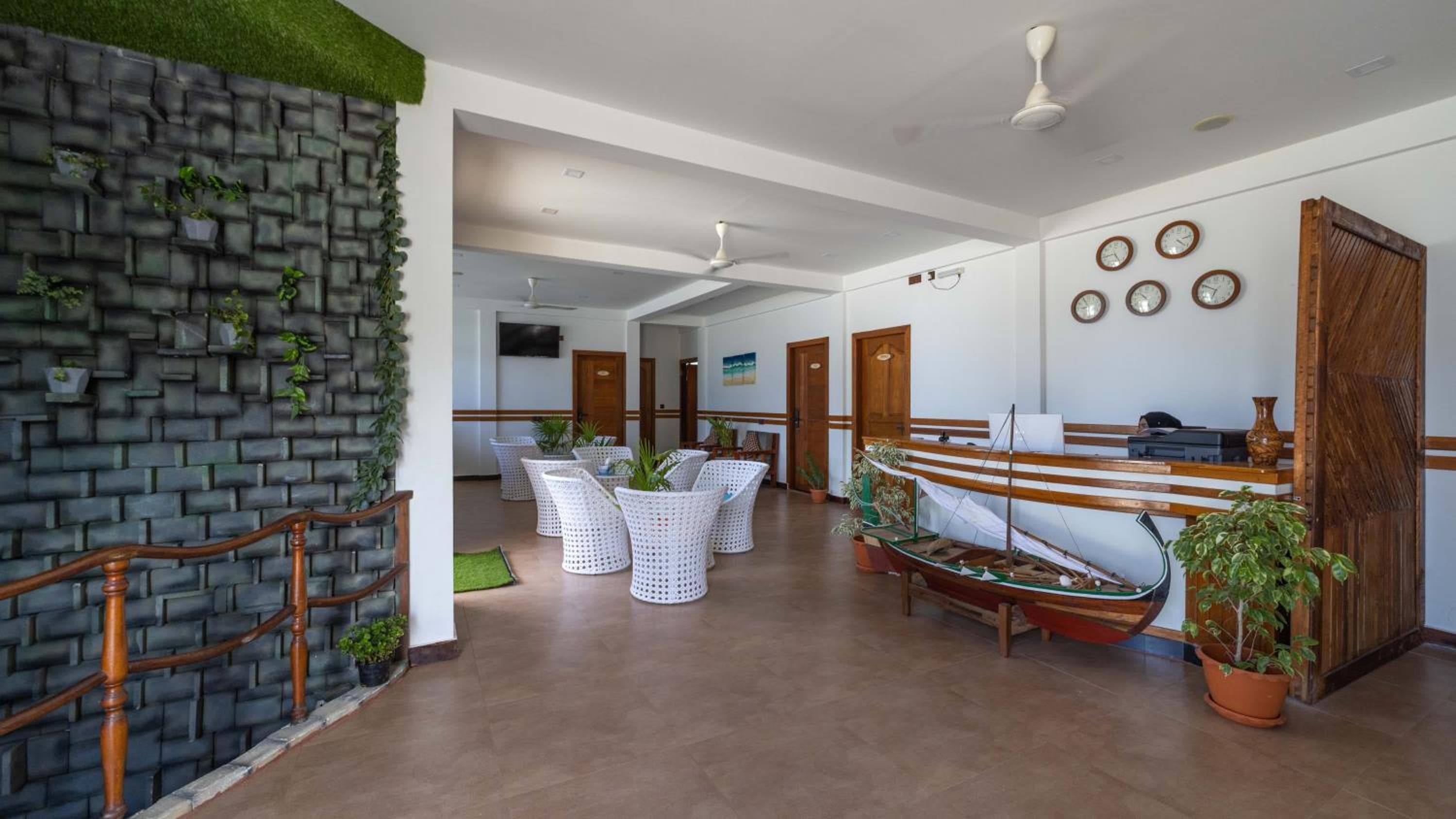 Beach Stone - View 3