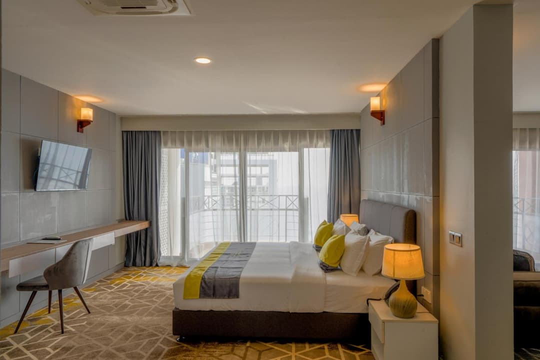 Manhattan Business Hotel, Male - View 26