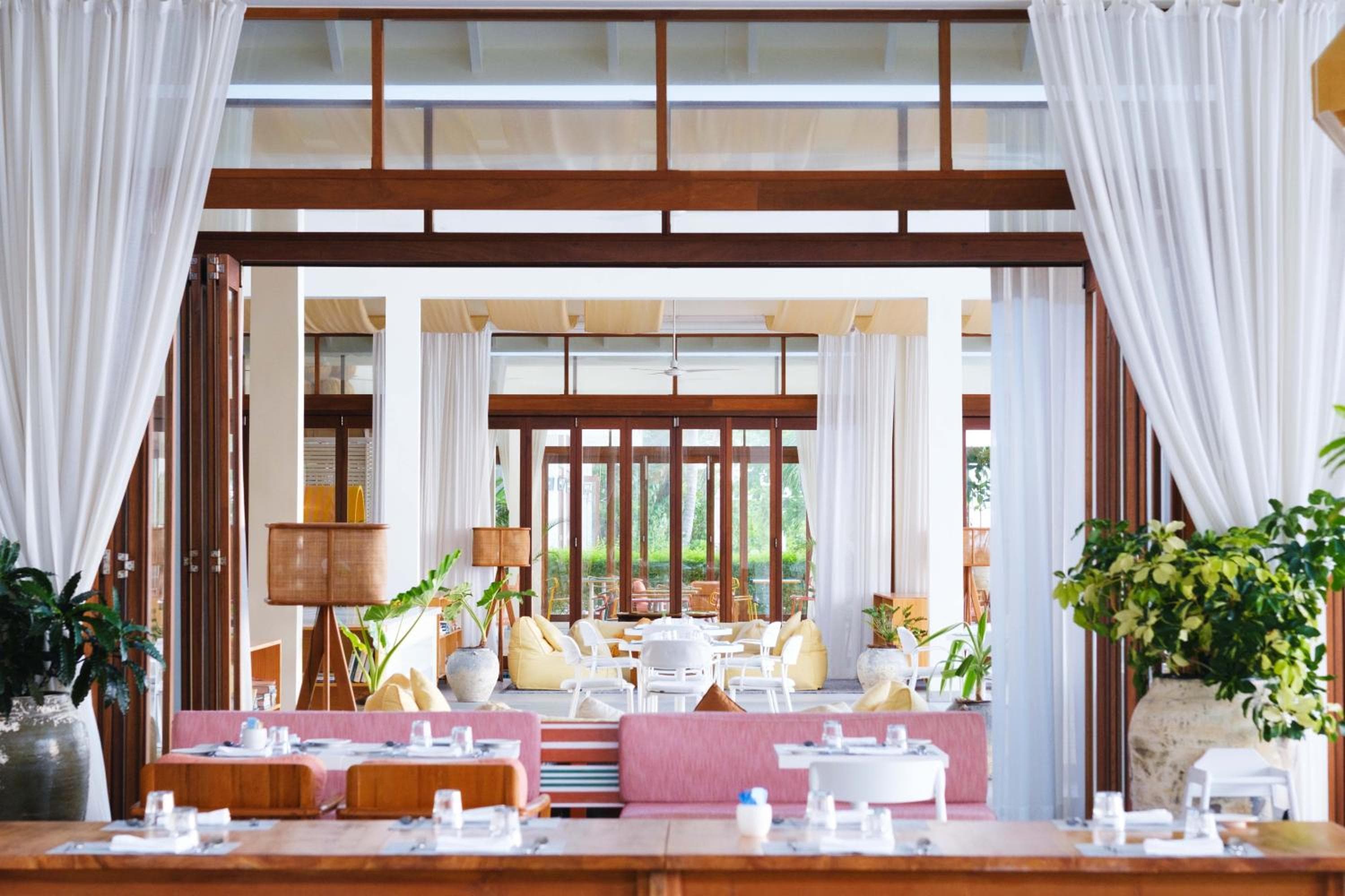 The Standard, Huruvalhi Maldives - View 53