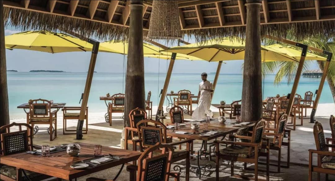 Anantara Kihavah Maldives Villas - View 11