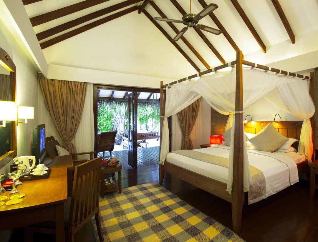 Medhufushi Island Resort - View 33