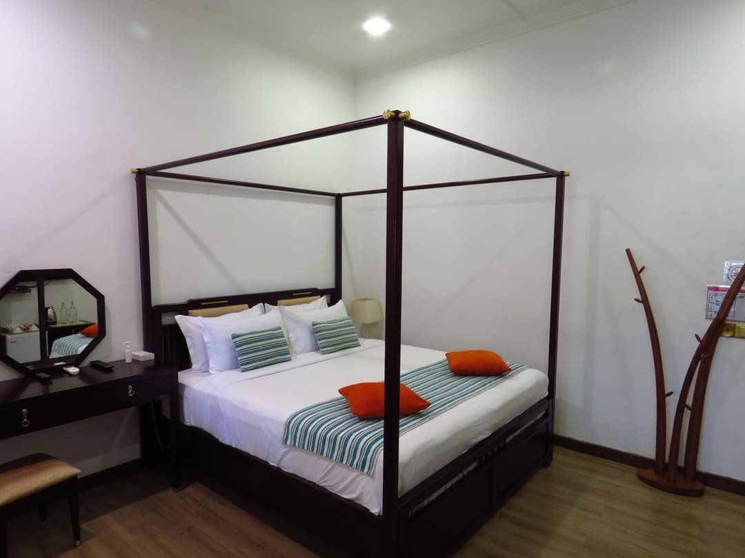 The Sunrise Huraa - View 90